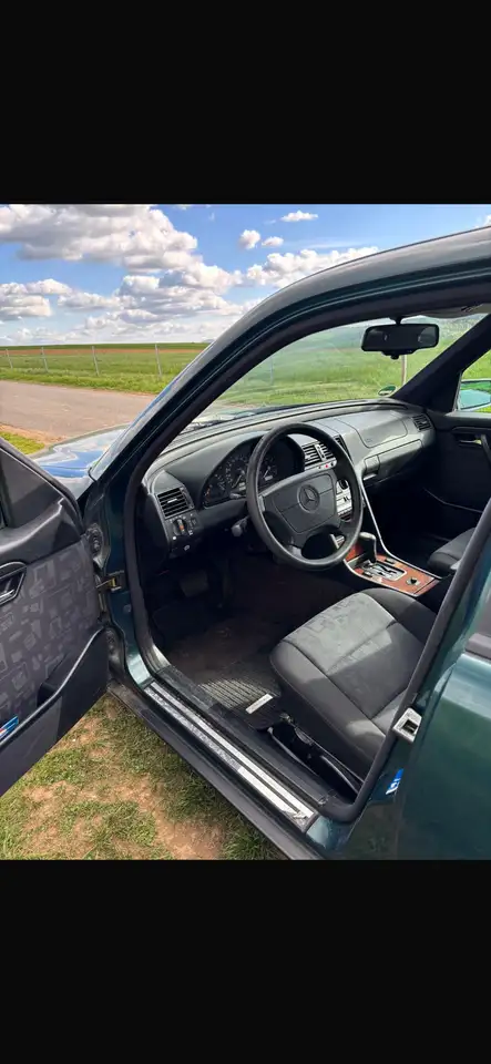 Mercedes-Benz C 180 Classic, foto 3