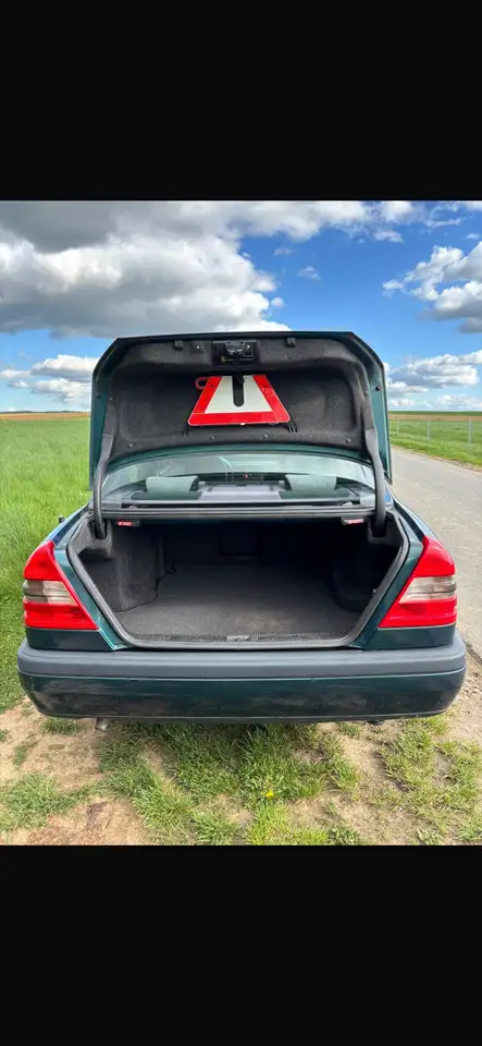 Mercedes-Benz C 180 Classic, foto 4