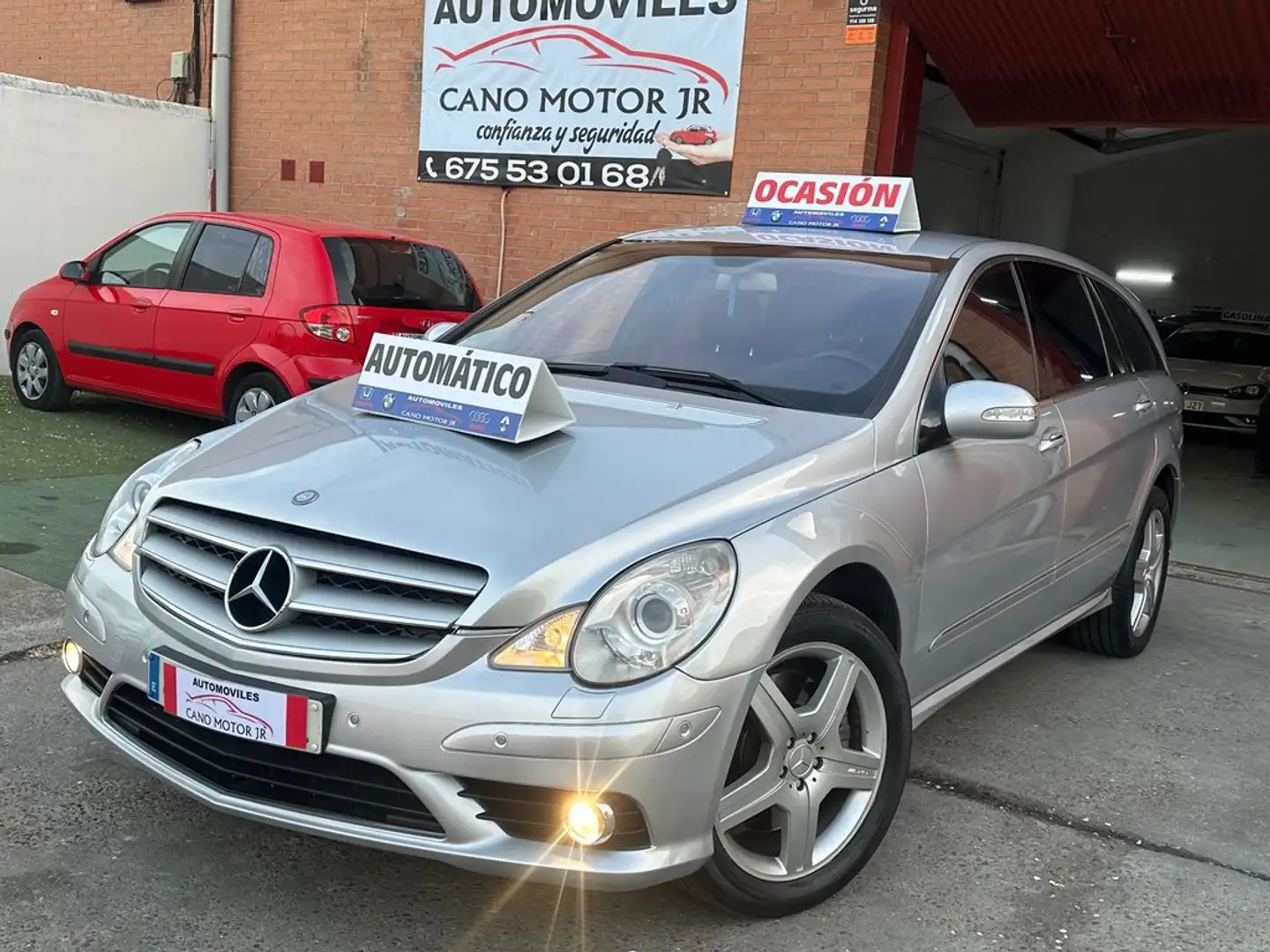 Mercedes-Benz R 320 Mercedes  500 4MATIC L Grau - 1