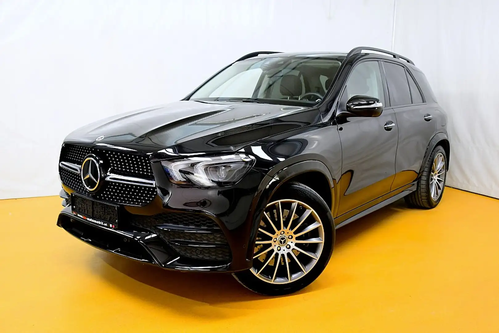 Mercedes-Benz GLE 350 e PHEV 4Matic Aut. Schwarz - 1