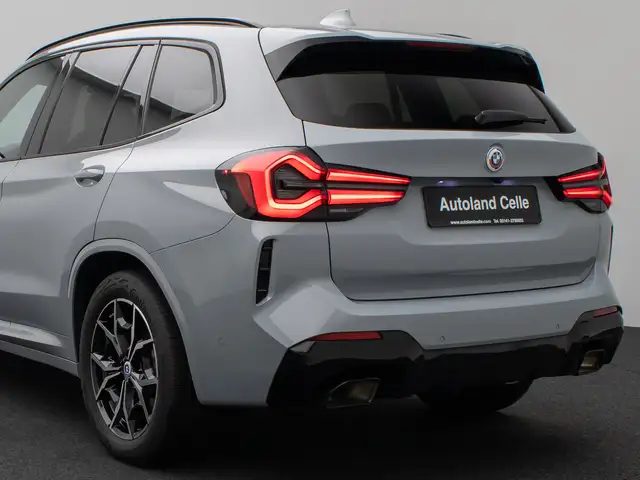 BMW X3 view 14