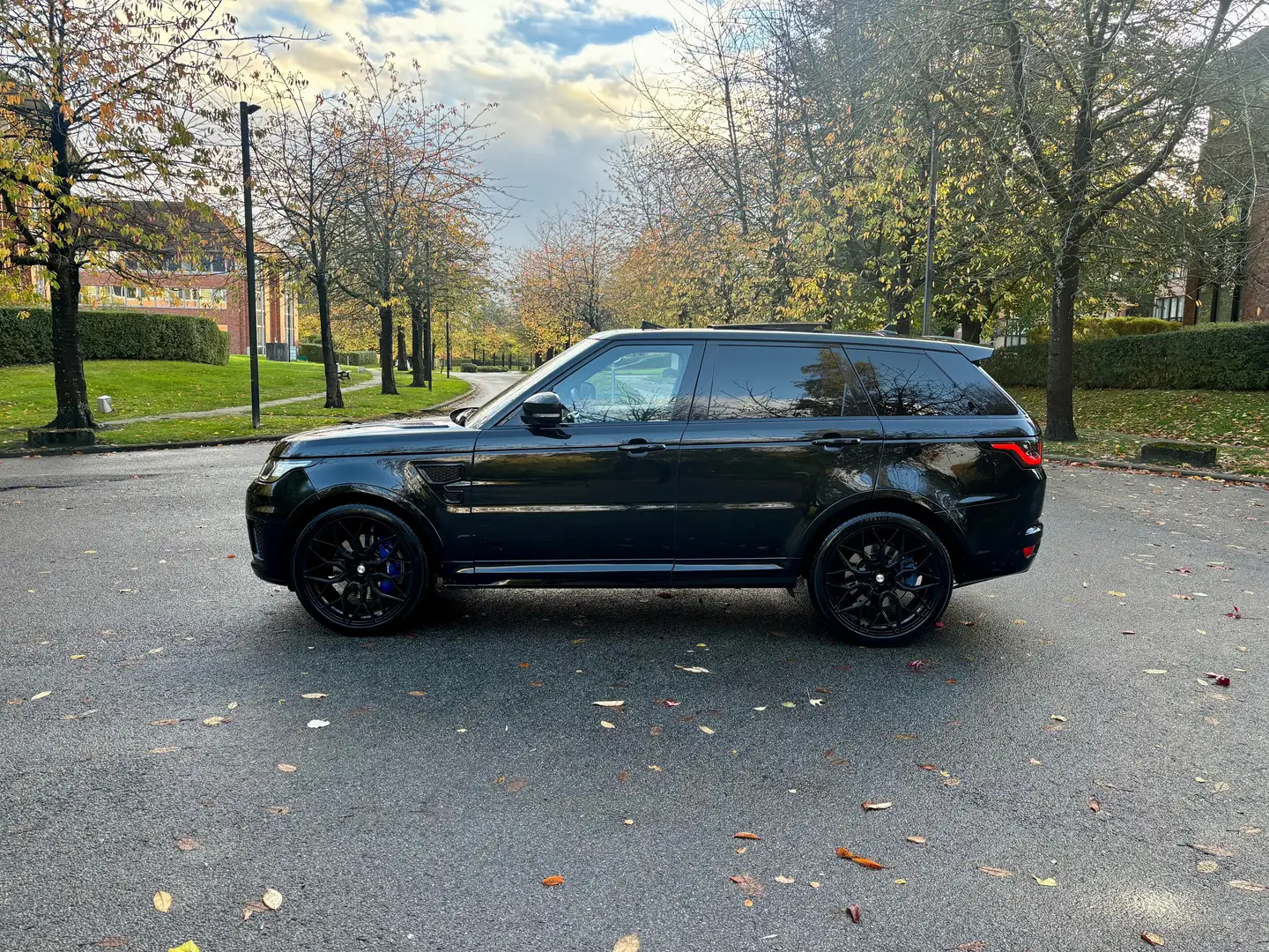 Land Rover Range Rover Sport 5.0i V8 SVR *** VOSSEN 23P - PANO - CARBONE *** Noir - 1