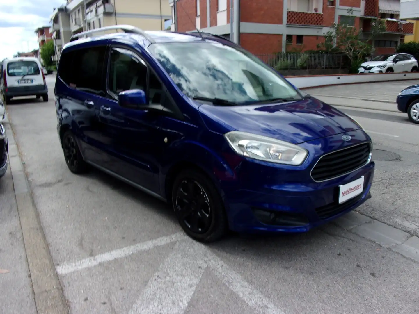 Ford Tourneo Courier titanium eco-boost 100 cv Bleu - 2