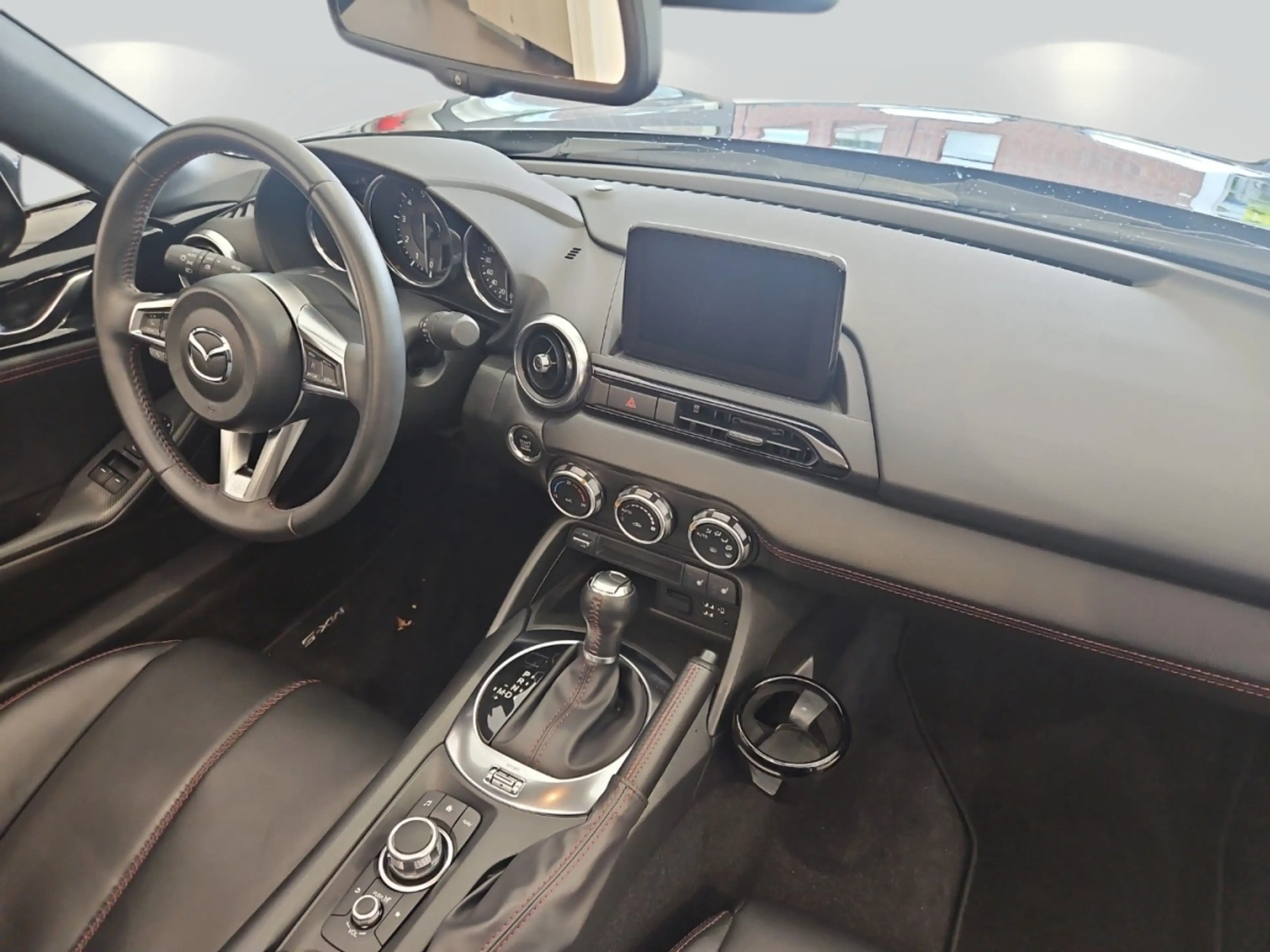 Mazda MX-5 SKYACTIV-G 184 — photo 12