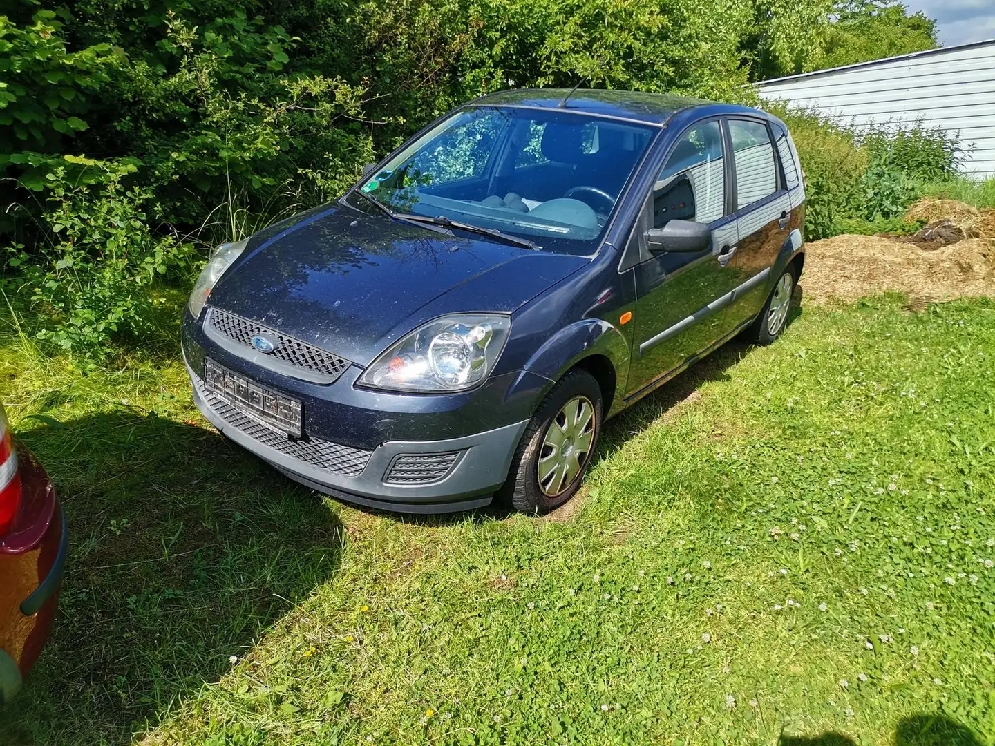 Ford Fiesta 1.3  Fun Klima|Radio/CD|ZV+FB Gris - 2