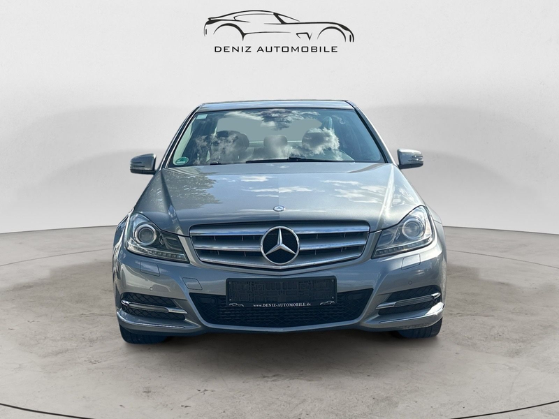 Mercedes-Benz C 180 C Limousine C 180 CGI BlueEfficiency — photo 4