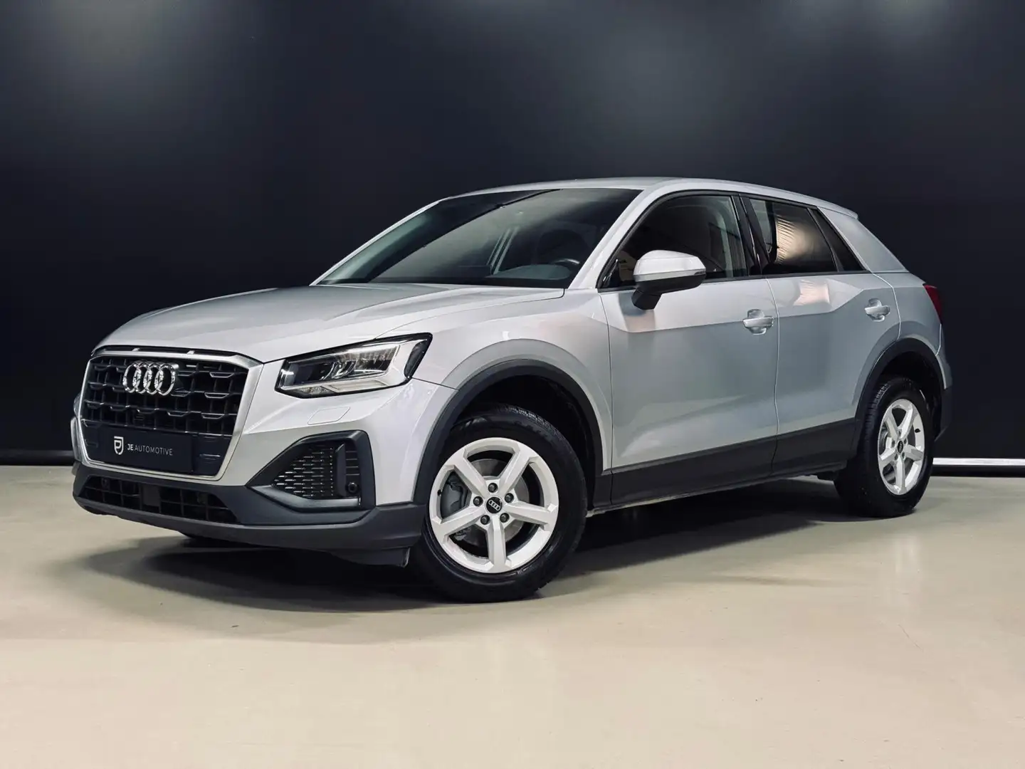 Audi Q2 35 TFSI 150 PK S-Tronic Facelift! Advanced edition Plateado - 1