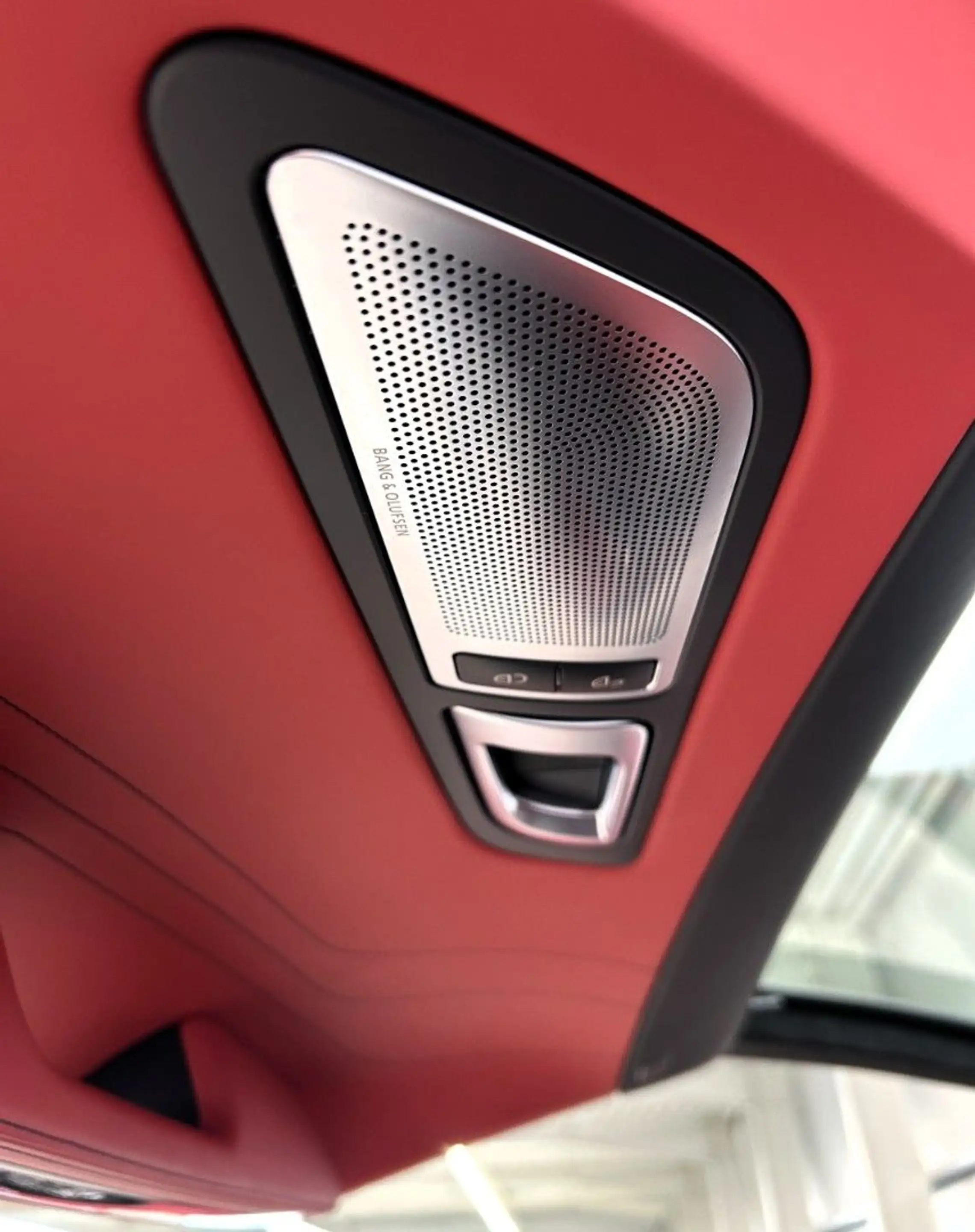 Mercedes-Benz SLS Coupe °Keramikbremse & Carbonpaket° — photo 15