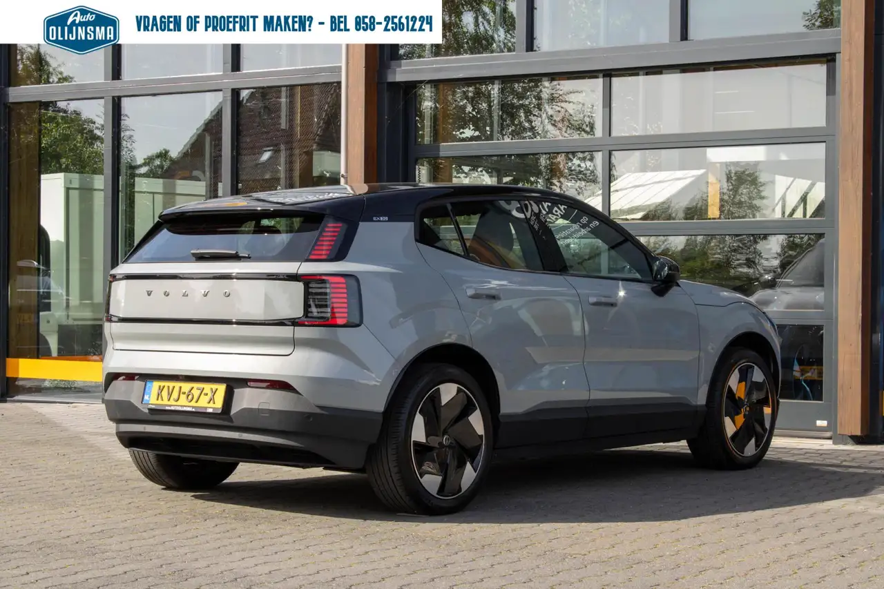 Volvo EX30 Single Motor Extended Range Plus 69 kWh Harman Cam, миниатюра 4