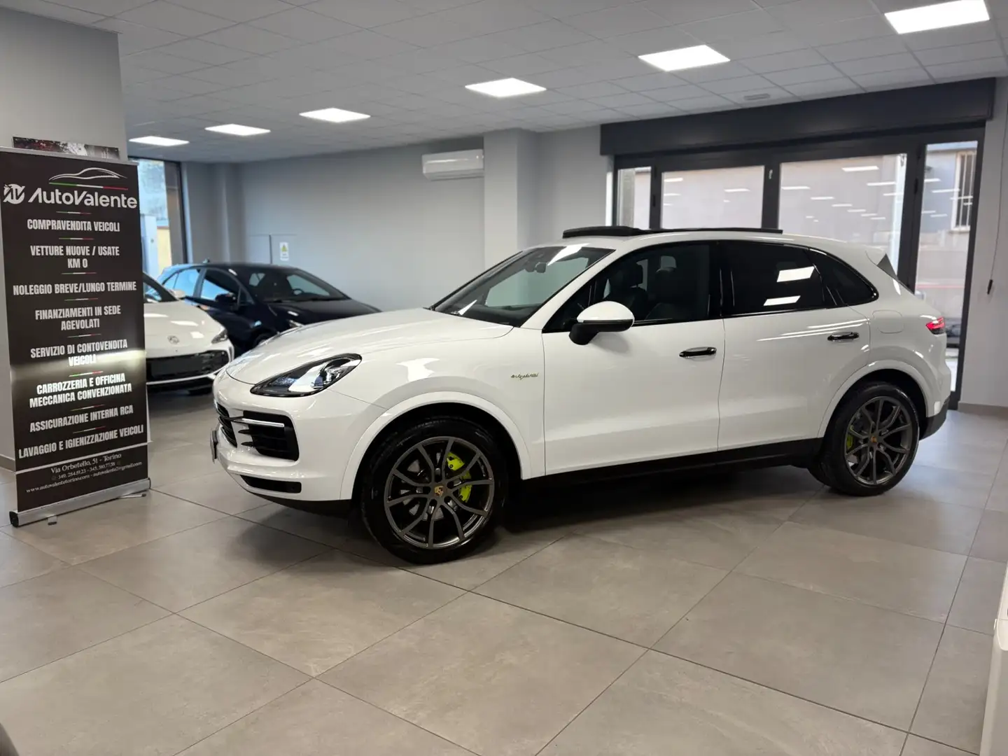 Porsche Cayenne Cayenne 3.0 V6 E-Hybrid Weiß - 1