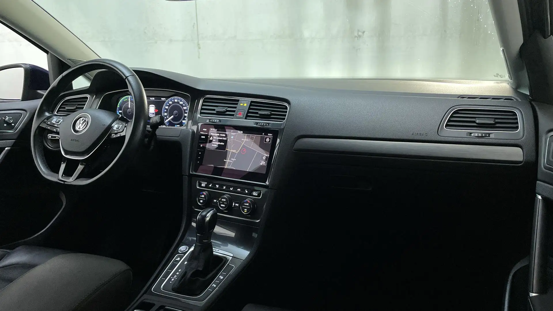 Volkswagen e-Golf Leder Virtual Cockpit Stoelverwarming Navigatie Ca Blue - 2