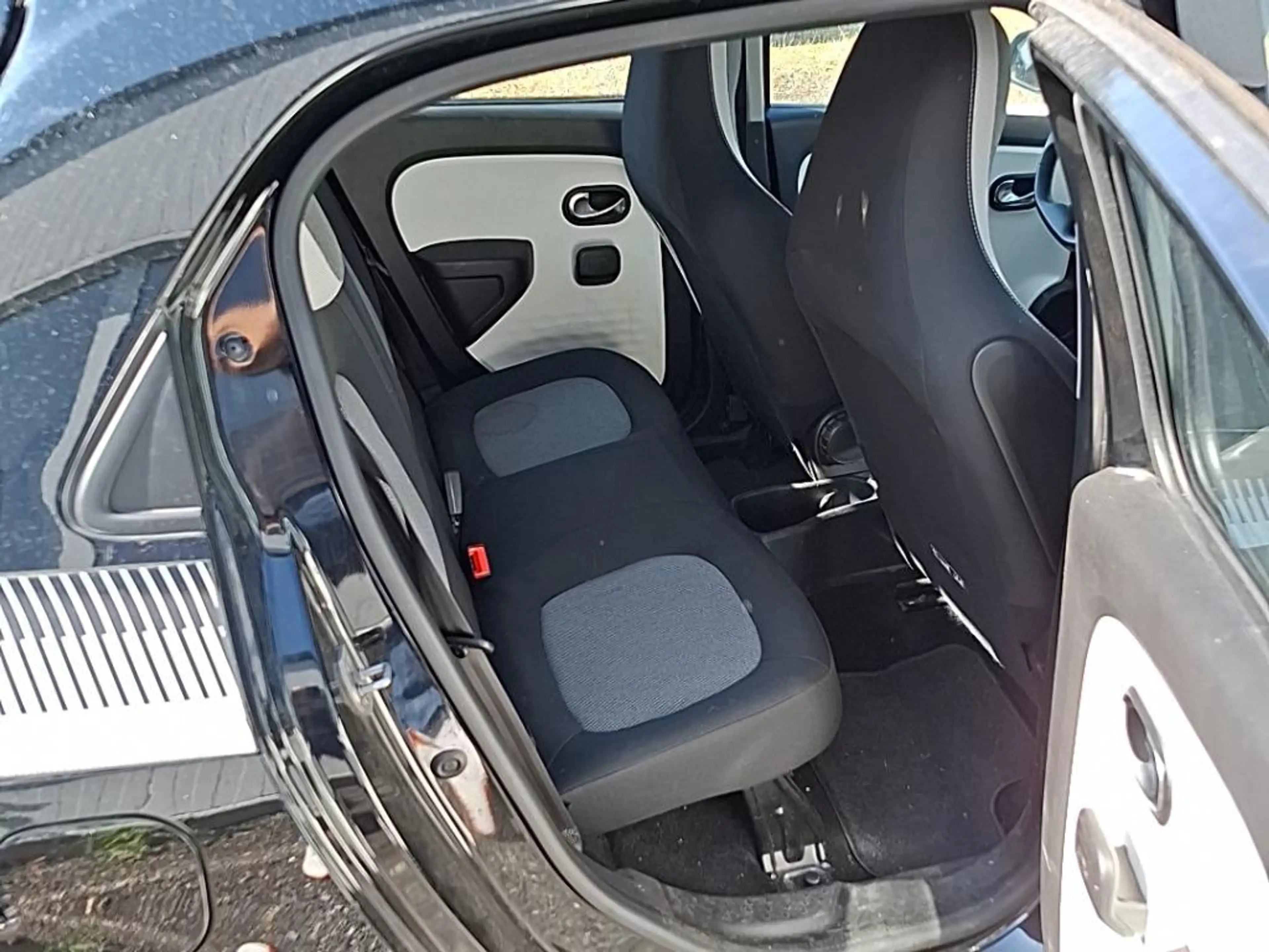 Renault Twingo Limited — photo 6