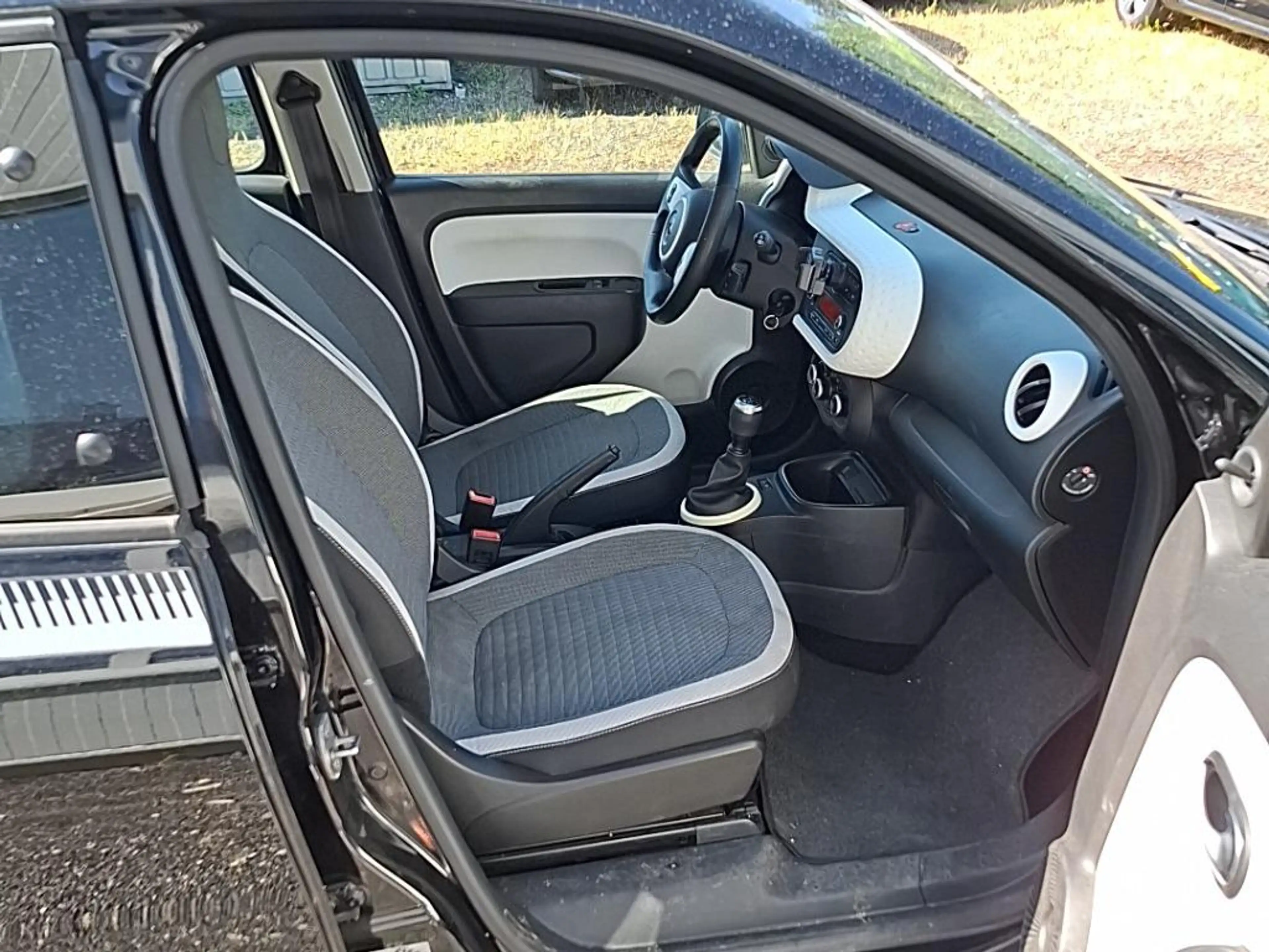Renault Twingo Limited — photo 5