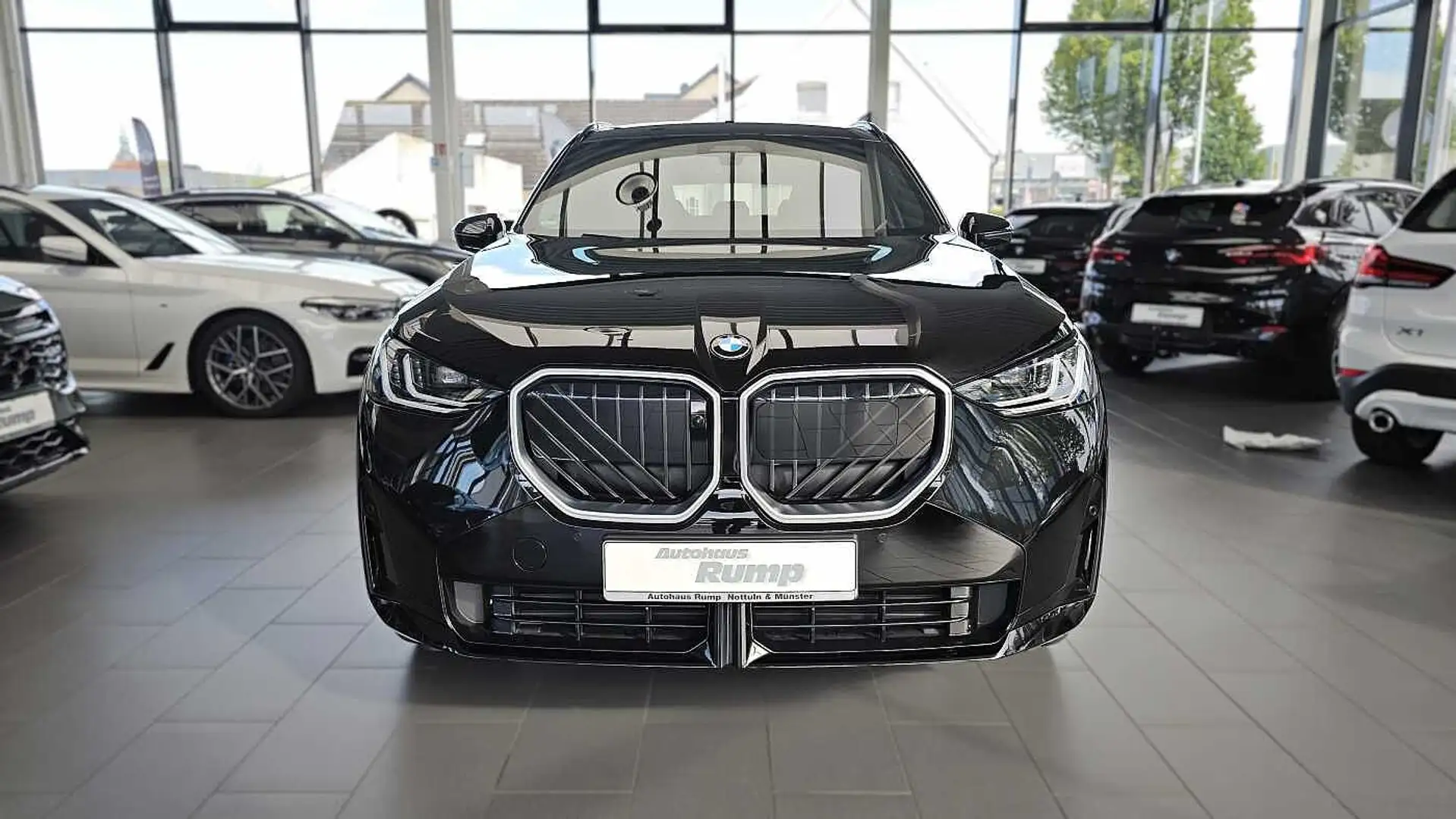 BMW X3 20d xDrive M-Sportpaket Schwarz - 2