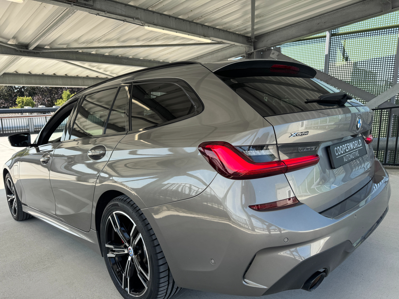 BMW 330 MSport | Xdrive | Shadowline | Individual — photo 7