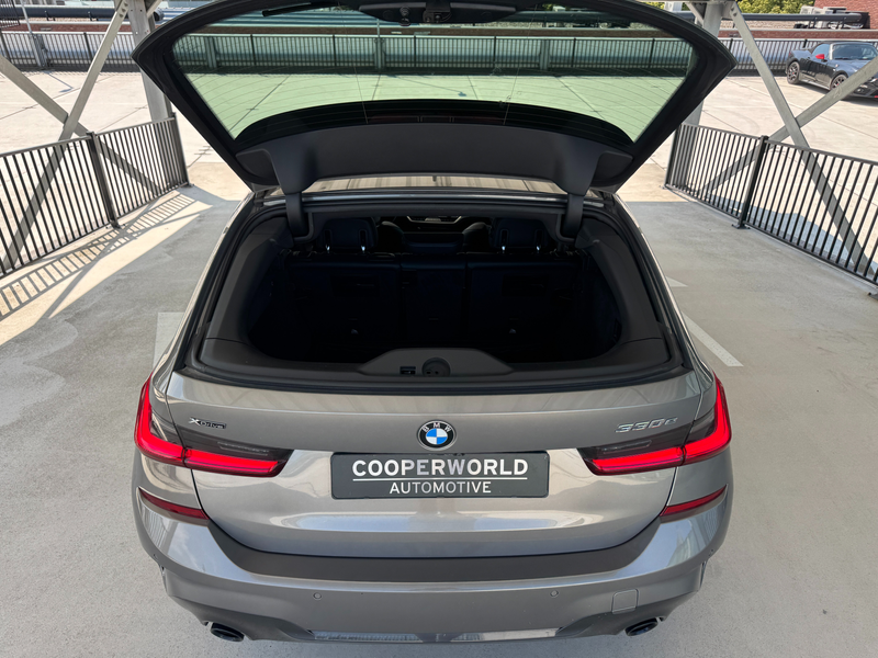 BMW 330 MSport | Xdrive | Shadowline | Individual — photo 15