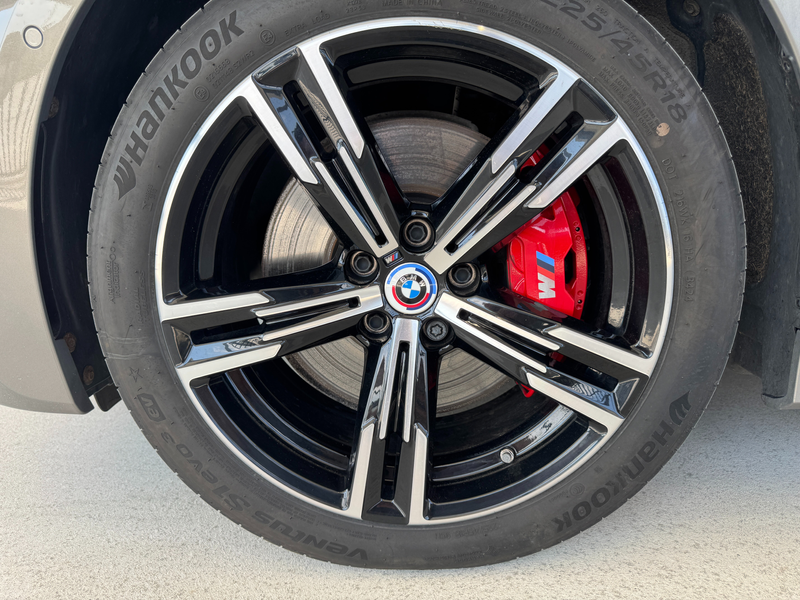 BMW 330 MSport | Xdrive | Shadowline | Individual — photo 9