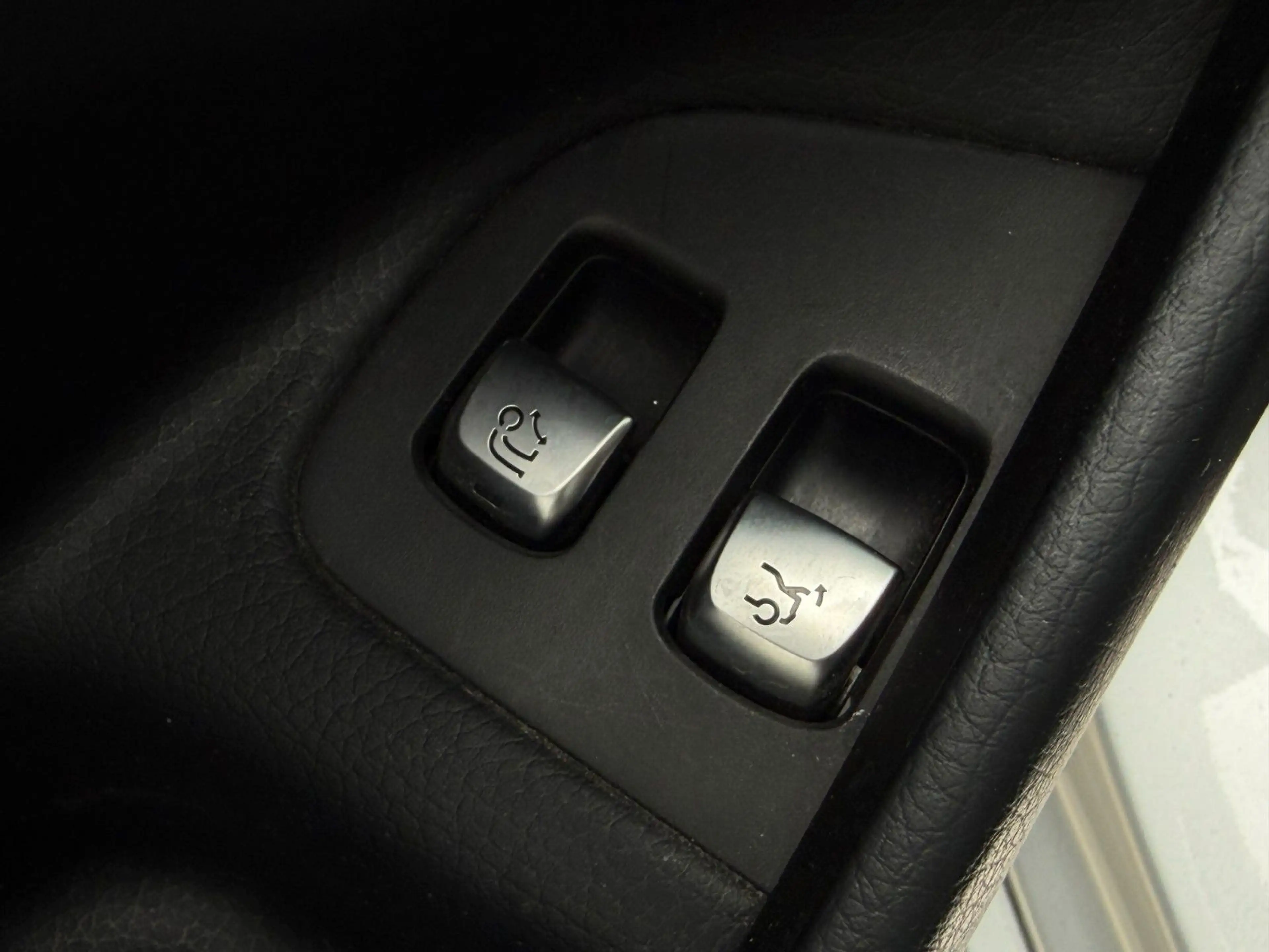 Mercedes-Benz E 400 E Limousine 4Matic *Navi*KeyL *Kamera *LED — photo 15