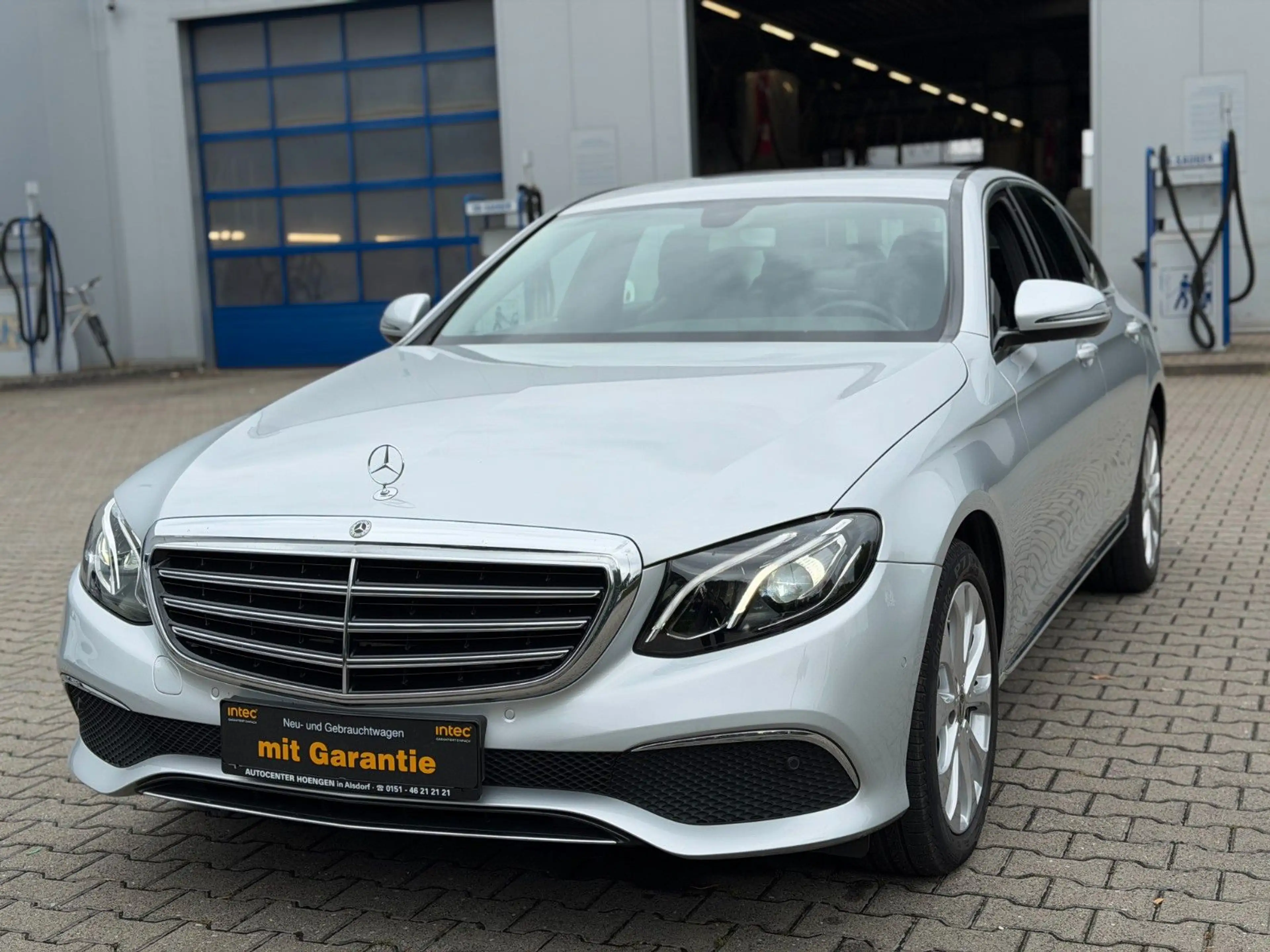 Mercedes-Benz E 400 E Limousine 4Matic *Navi*KeyL *Kamera *LED — photo 6