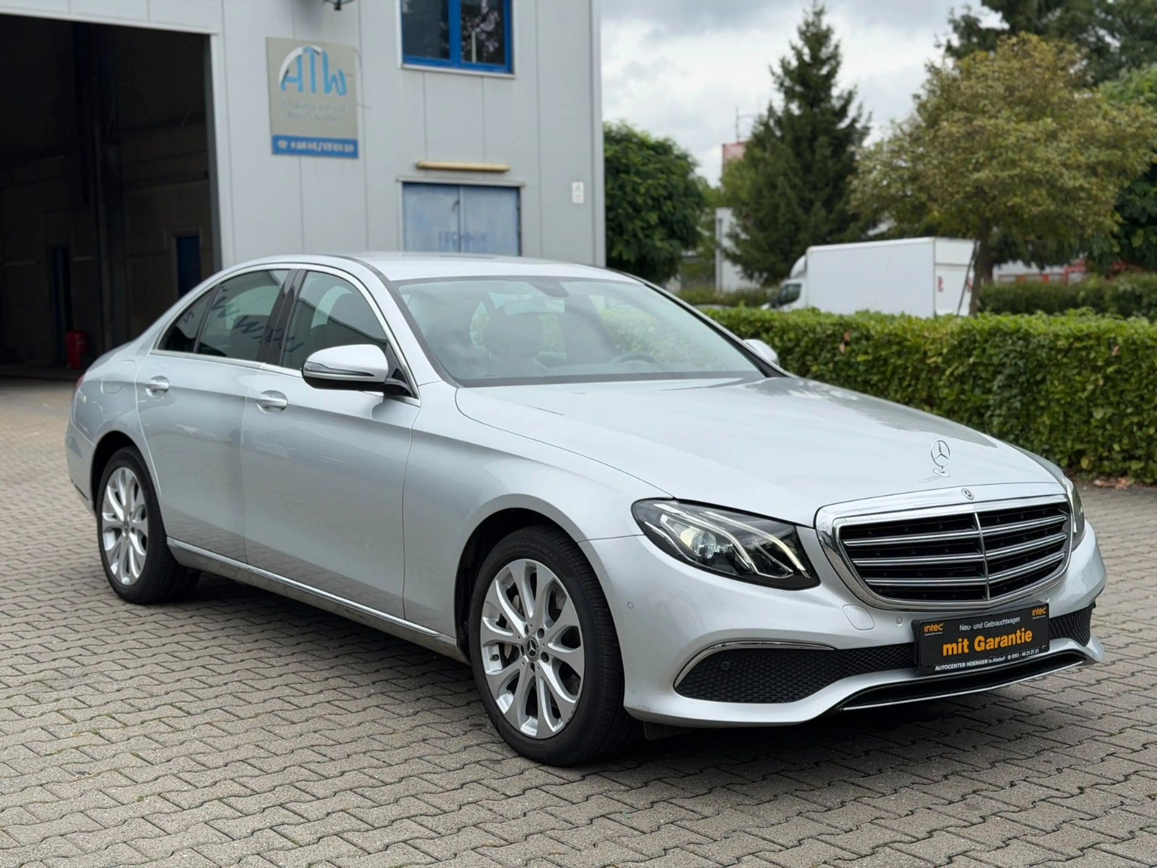Mercedes-Benz E 400 E Limousine 4Matic *Navi*KeyL *Kamera *LED