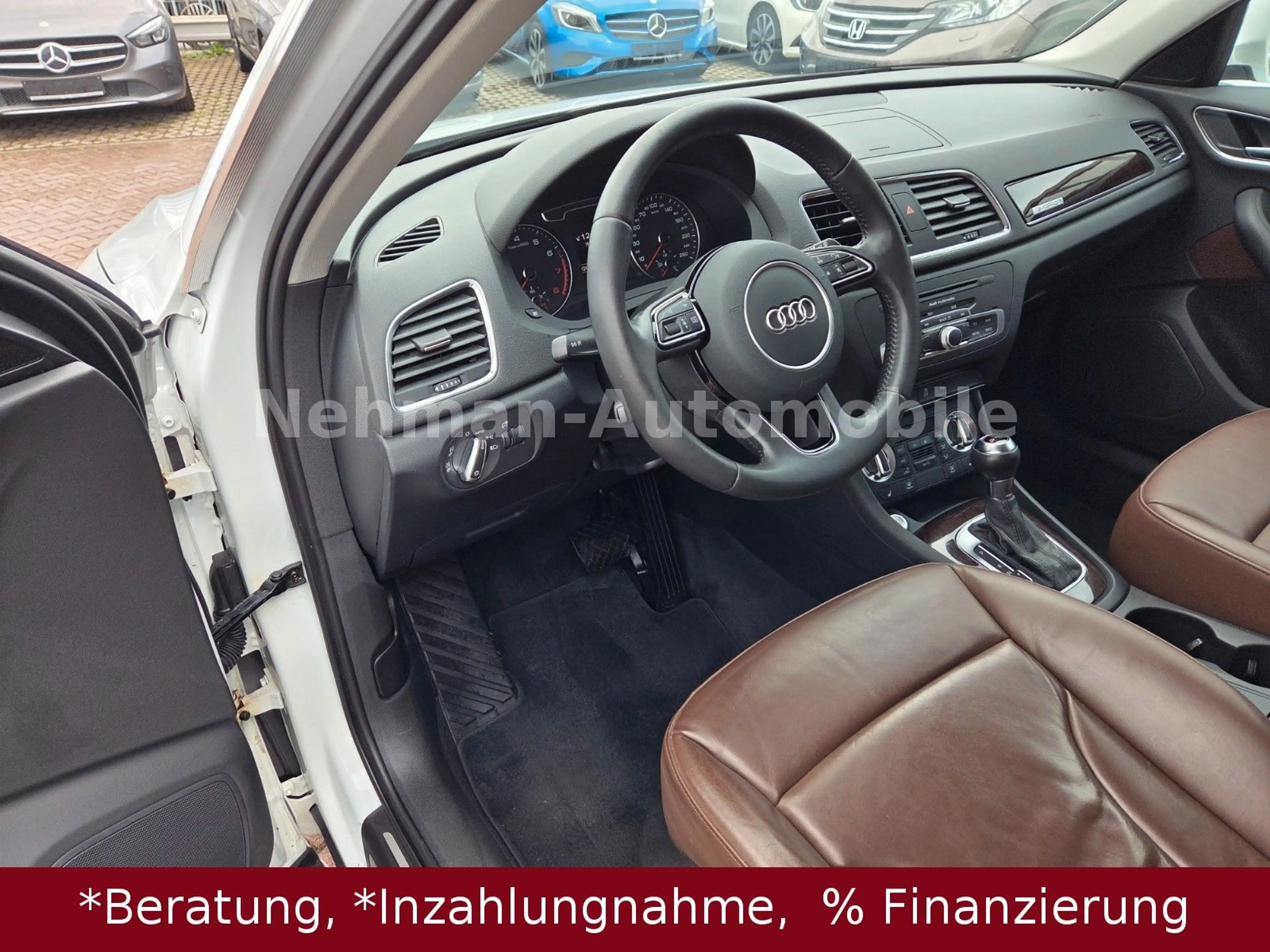 Audi Q3 2.0 TFSI quattro S line Selection — photo 11