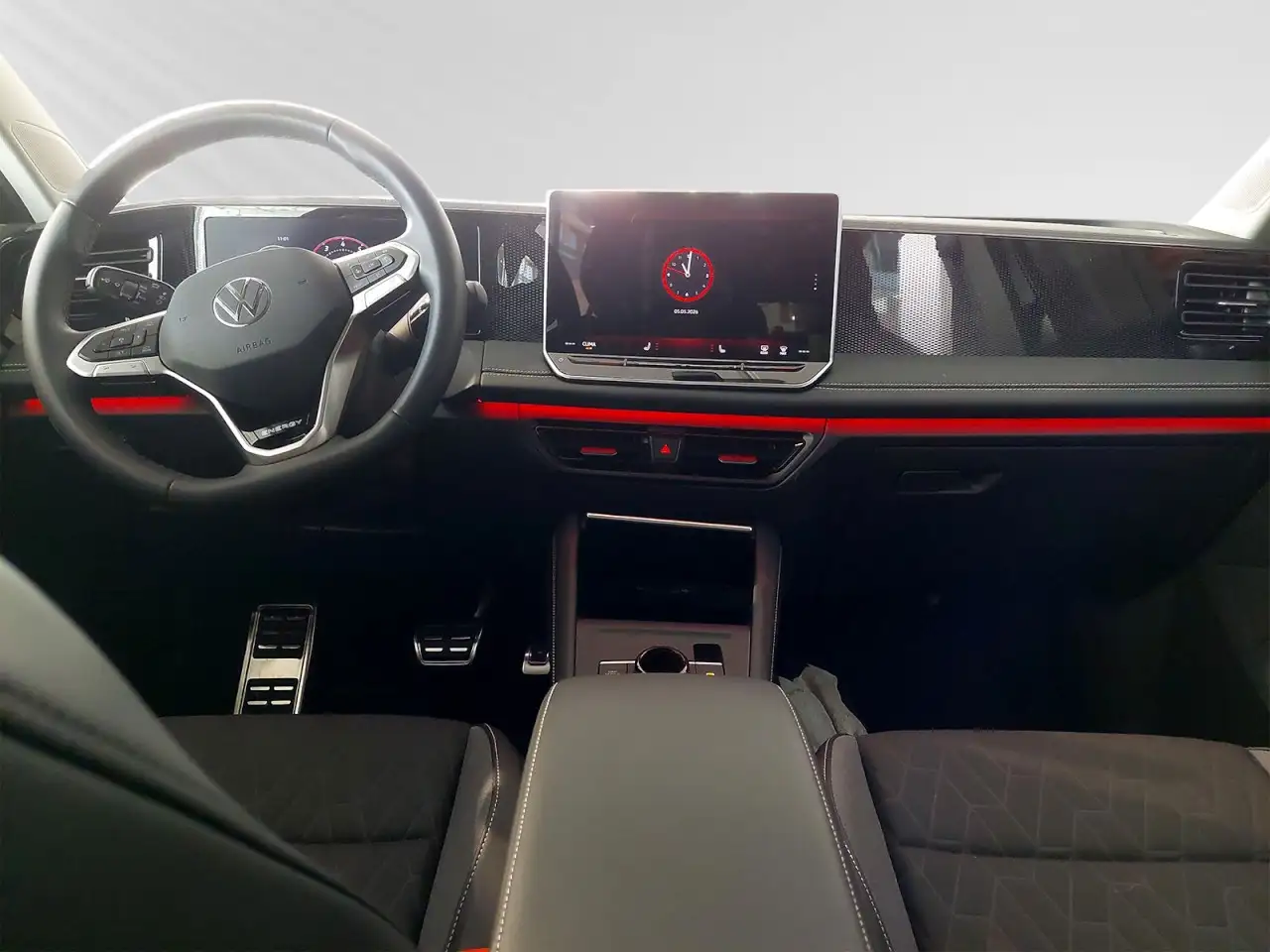 Volkswagen Tiguan ENERGY 1.5 eTSI NAVI+AHK+SITZHZ+ACC+PDC Klima 7