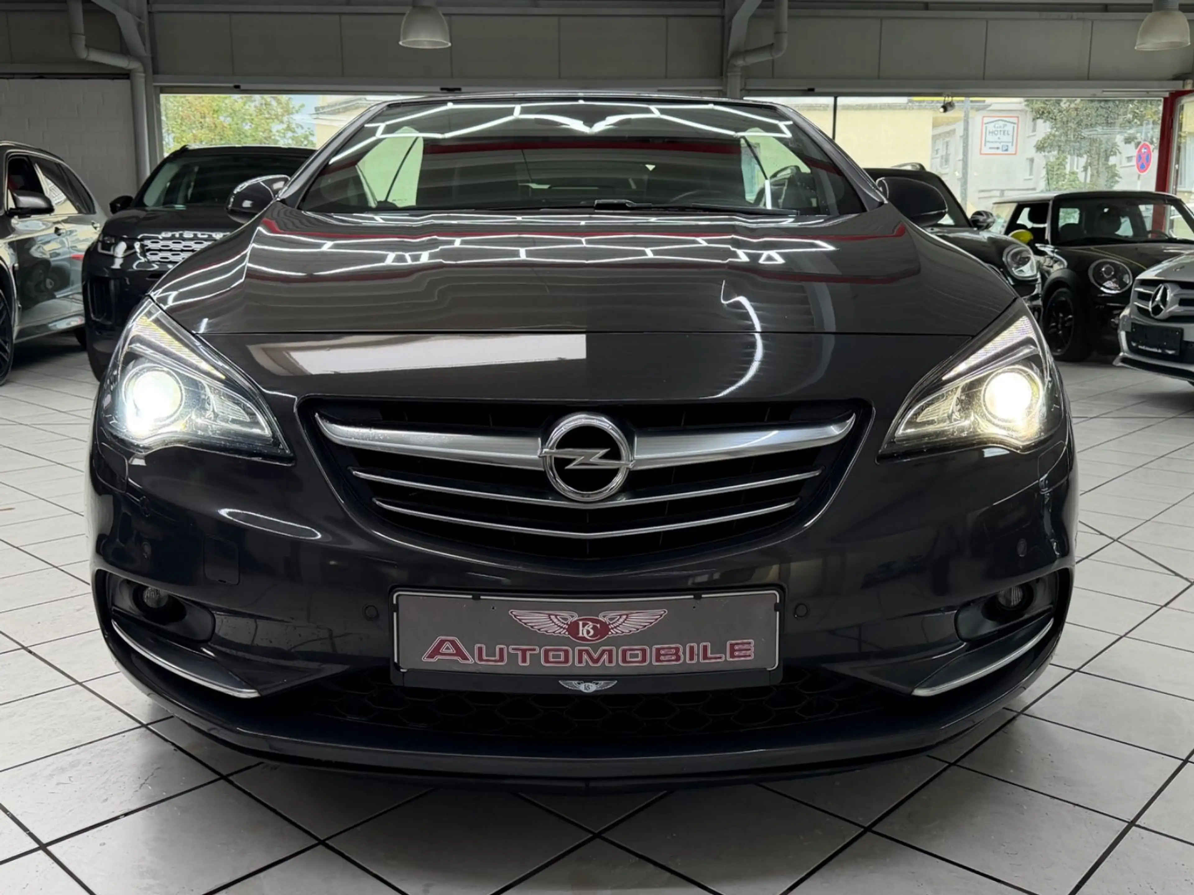 Opel Cascada Innovation 1.6 TURBO XENON KAMERA NAVI — photo 3