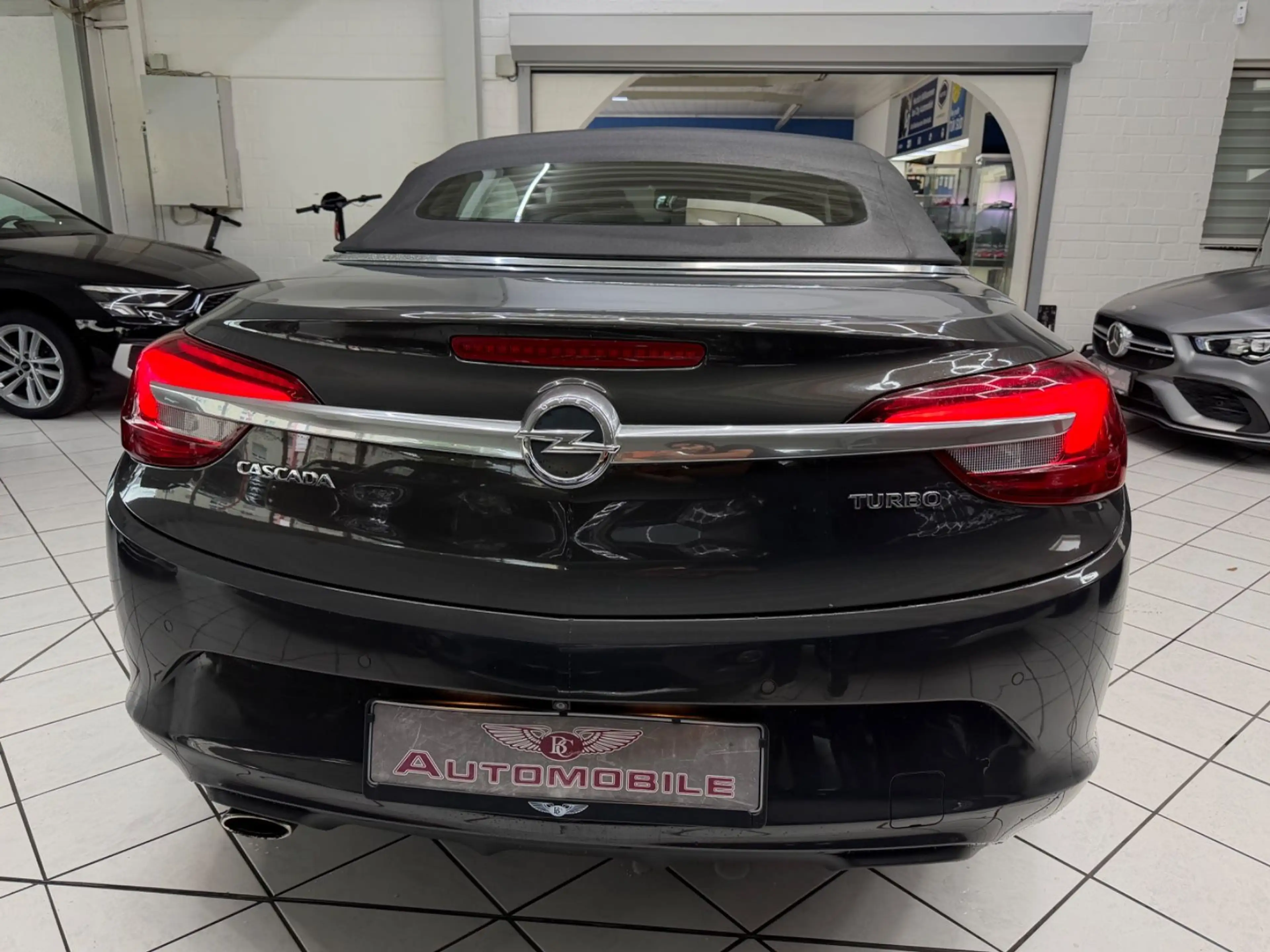 Opel Cascada Innovation 1.6 TURBO XENON KAMERA NAVI — photo 10