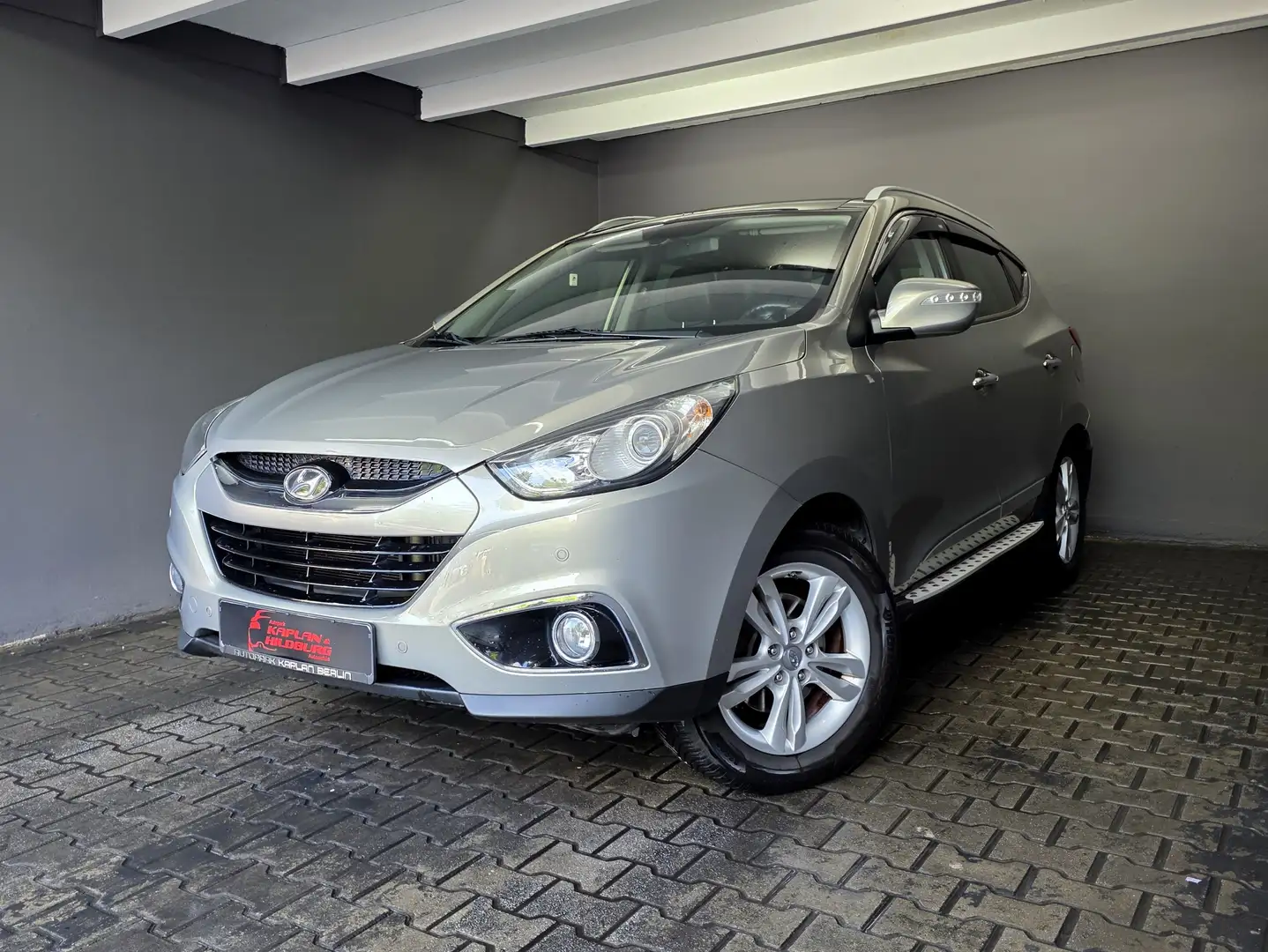 Hyundai iX35 2.0 CRDi Premium AWD, PANO, LEDER, TEMPOMAT Argent - 1