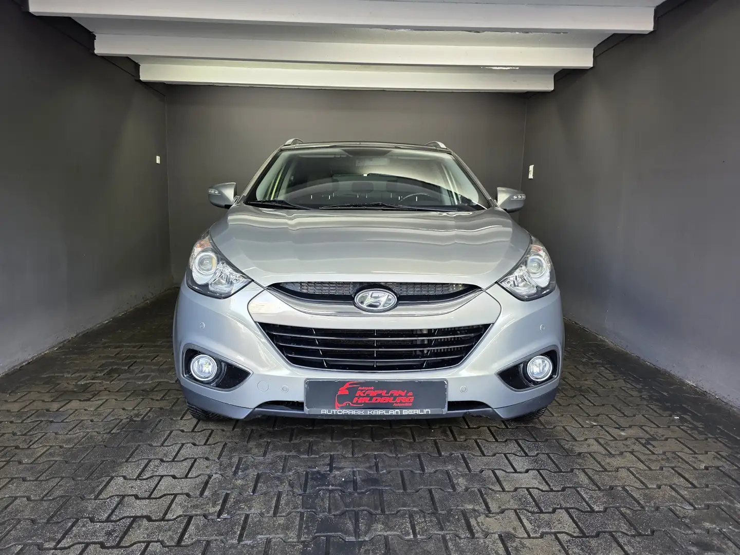 Hyundai iX35 2.0 CRDi Premium AWD, PANO, LEDER, TEMPOMAT Argent - 2