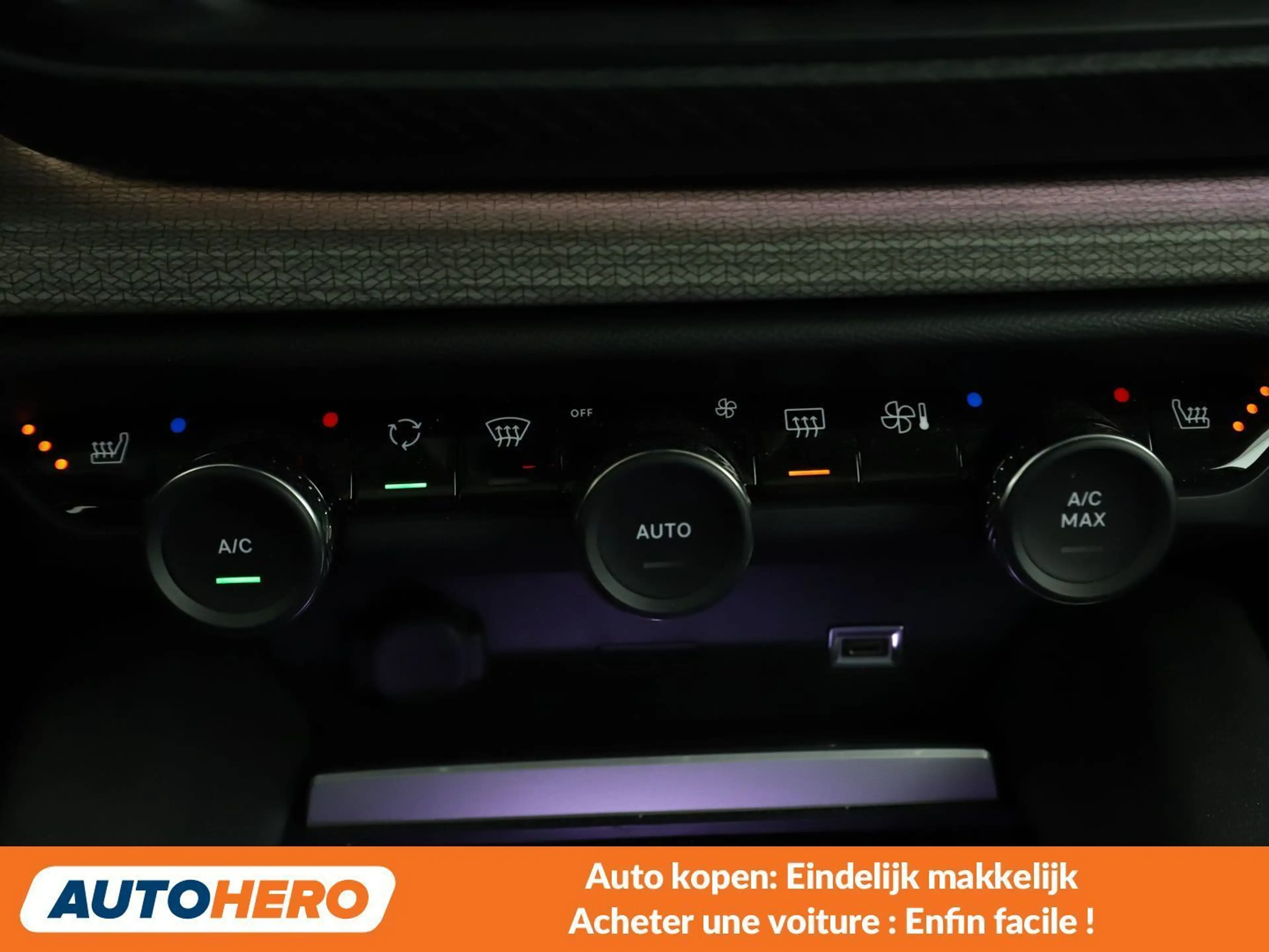 Citroen C5 X 1.6 Plug-in Hybrid Shine Pack — photo 13