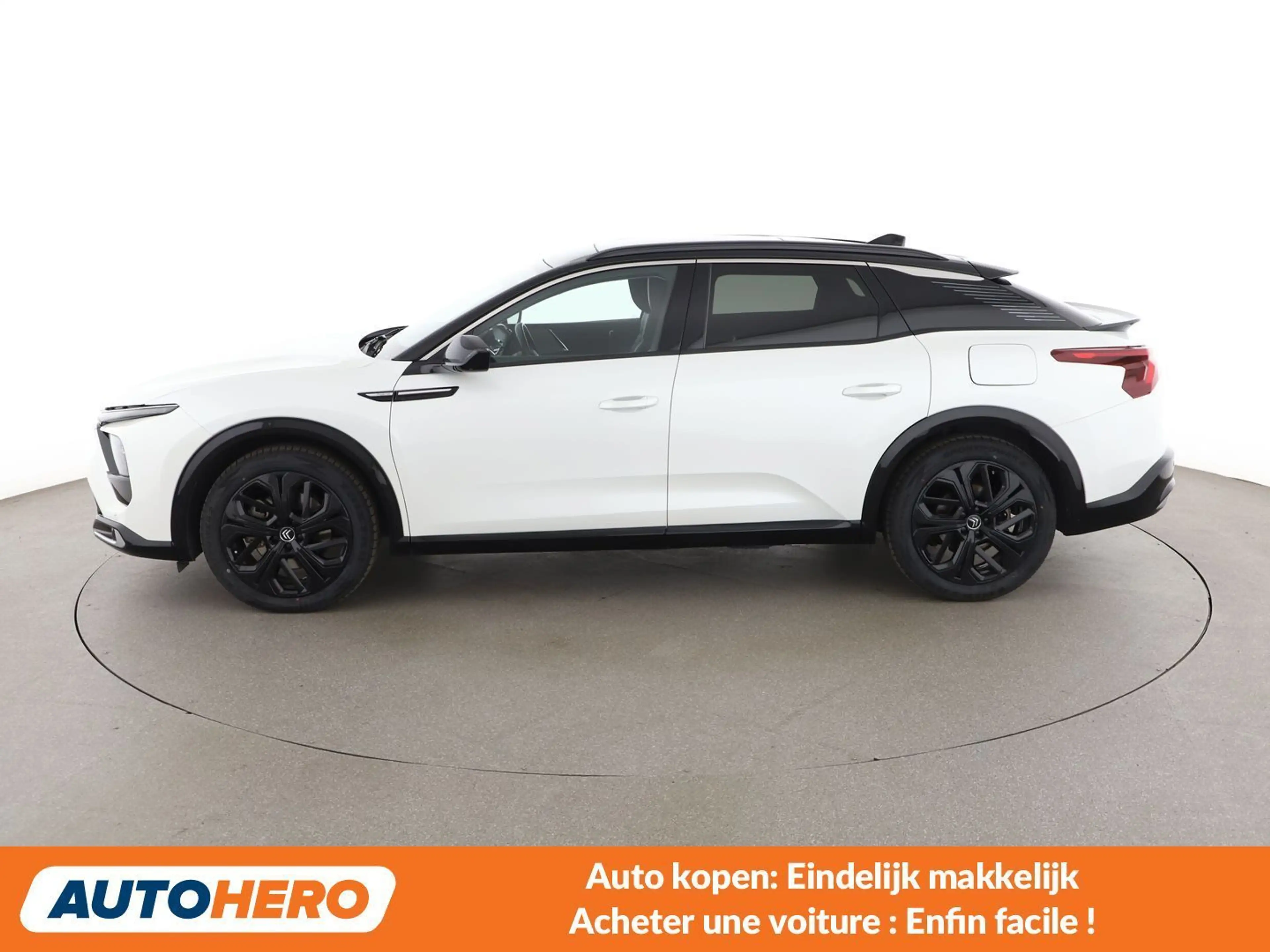 Citroen C5 X 1.6 Plug-in Hybrid Shine Pack — photo 3