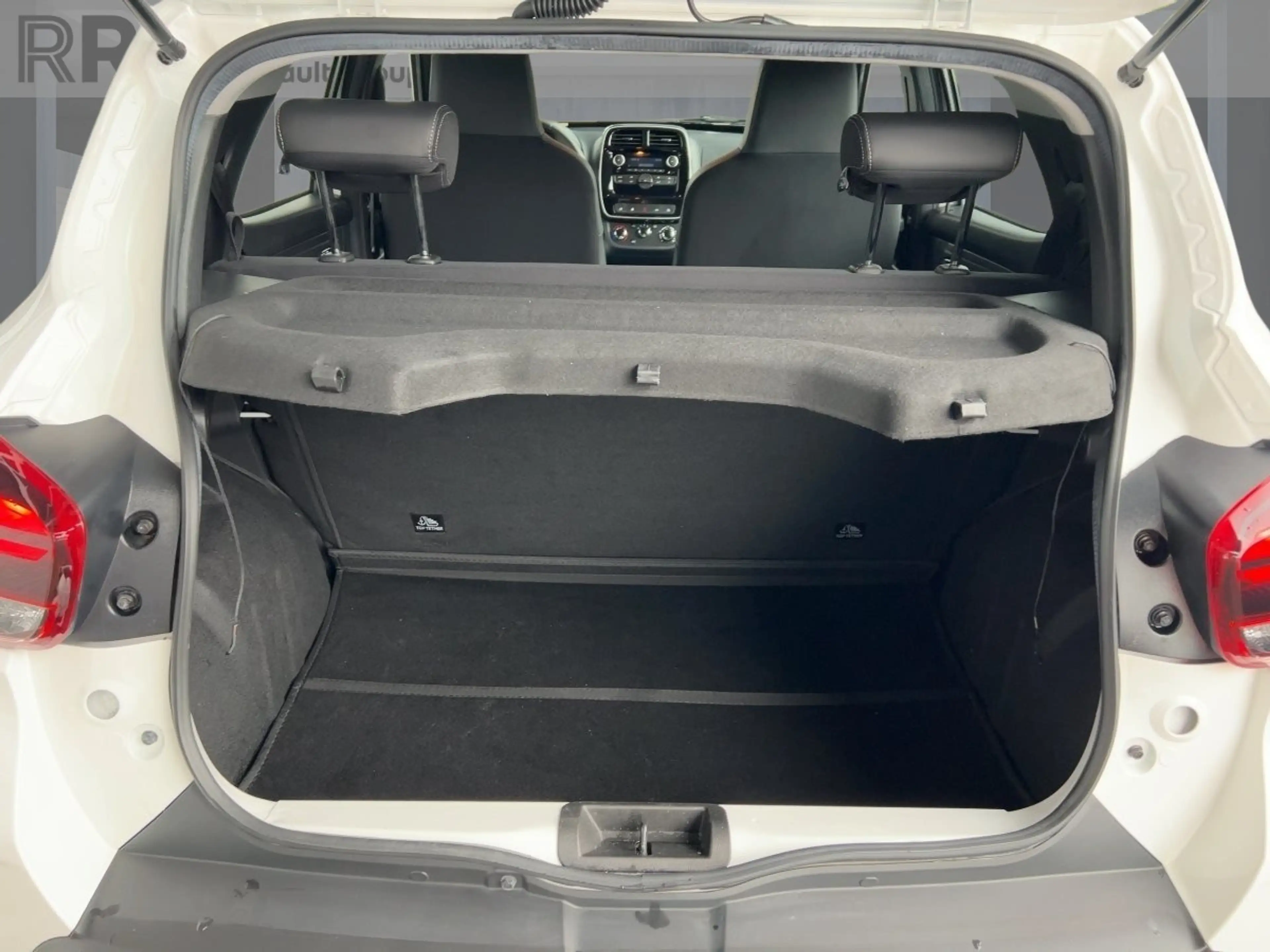 Dacia Spring Essential ELECTRIC 45 KLIMA Lichtautomatik — photo 19