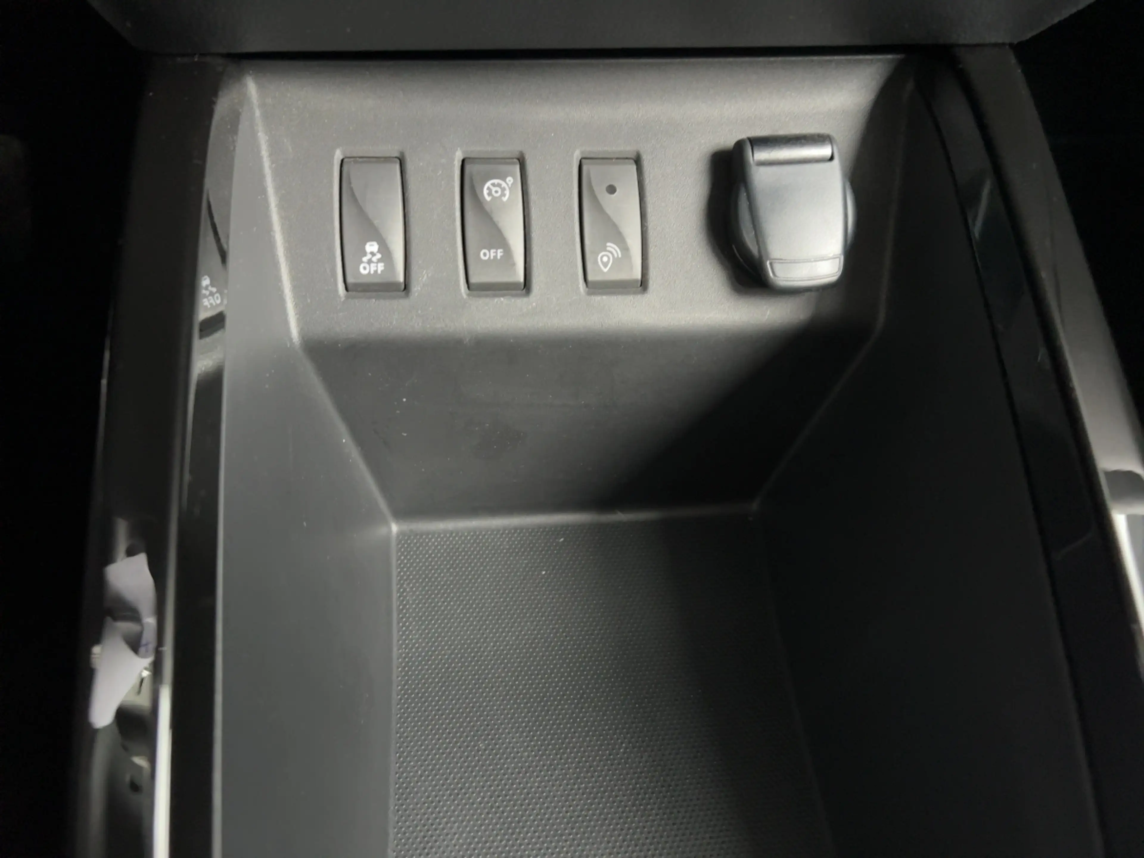 Dacia Spring Essential ELECTRIC 45 KLIMA Lichtautomatik — photo 15