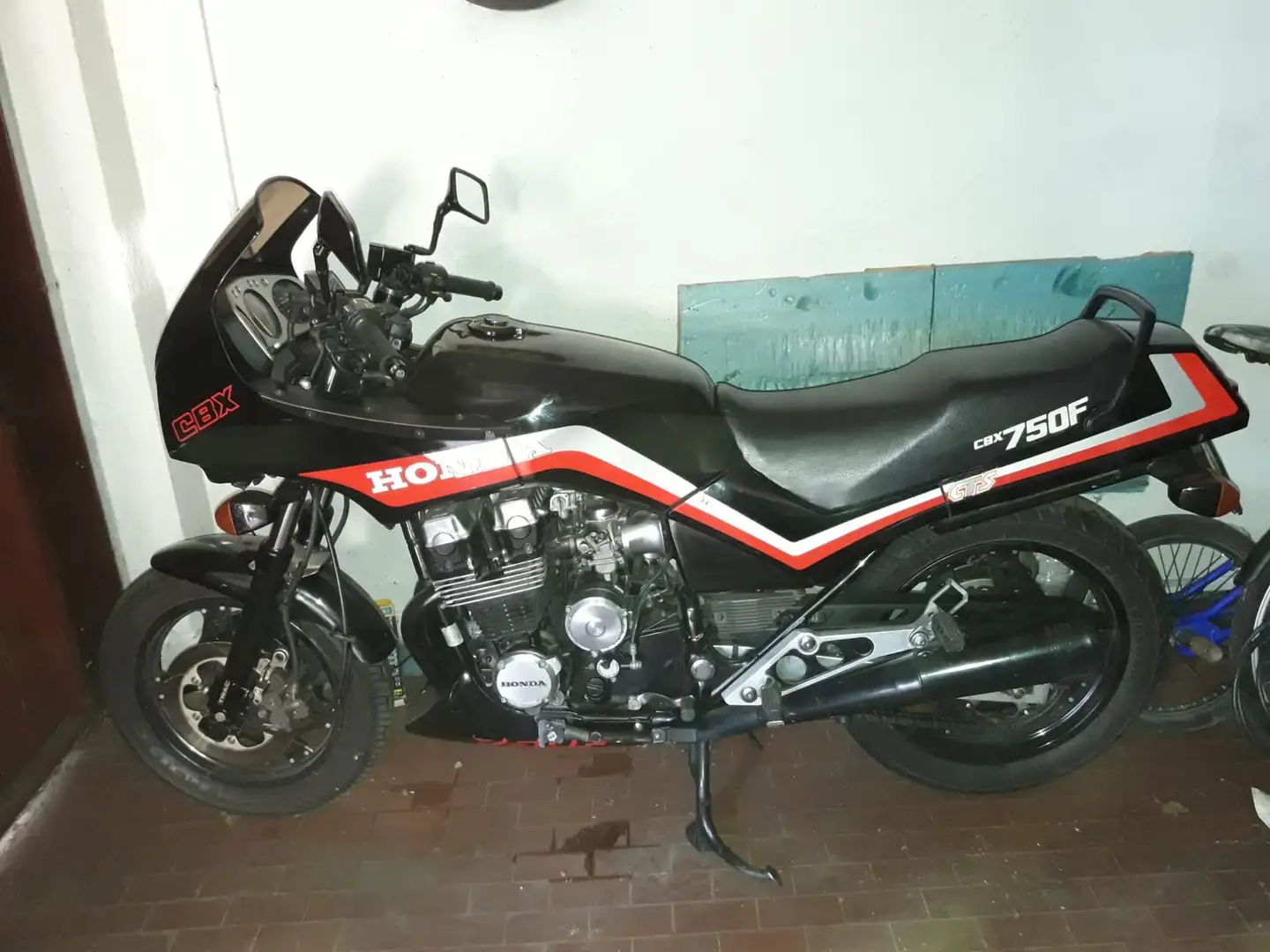 Honda CBX 750 F Nero - 2