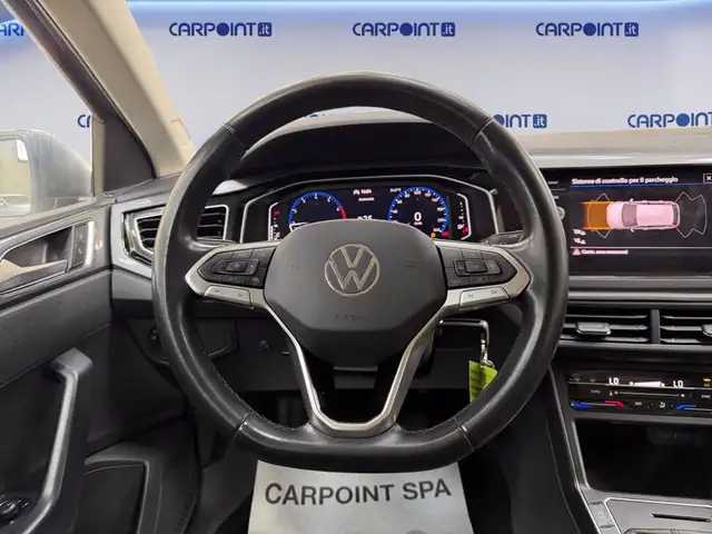 Volkswagen Polo view 13