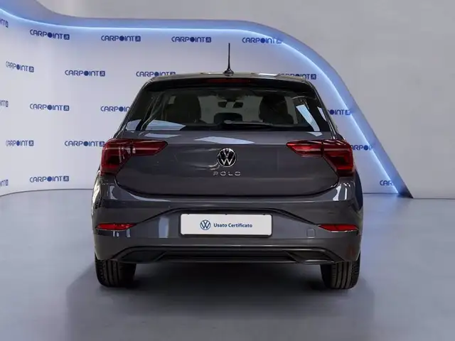 Volkswagen Polo view 5