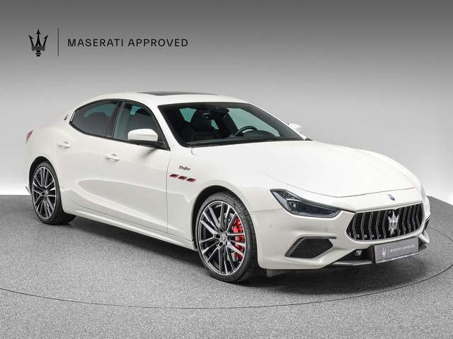 Maserati Ghibli Trofeo BIANCO ALPI + 1. HAND