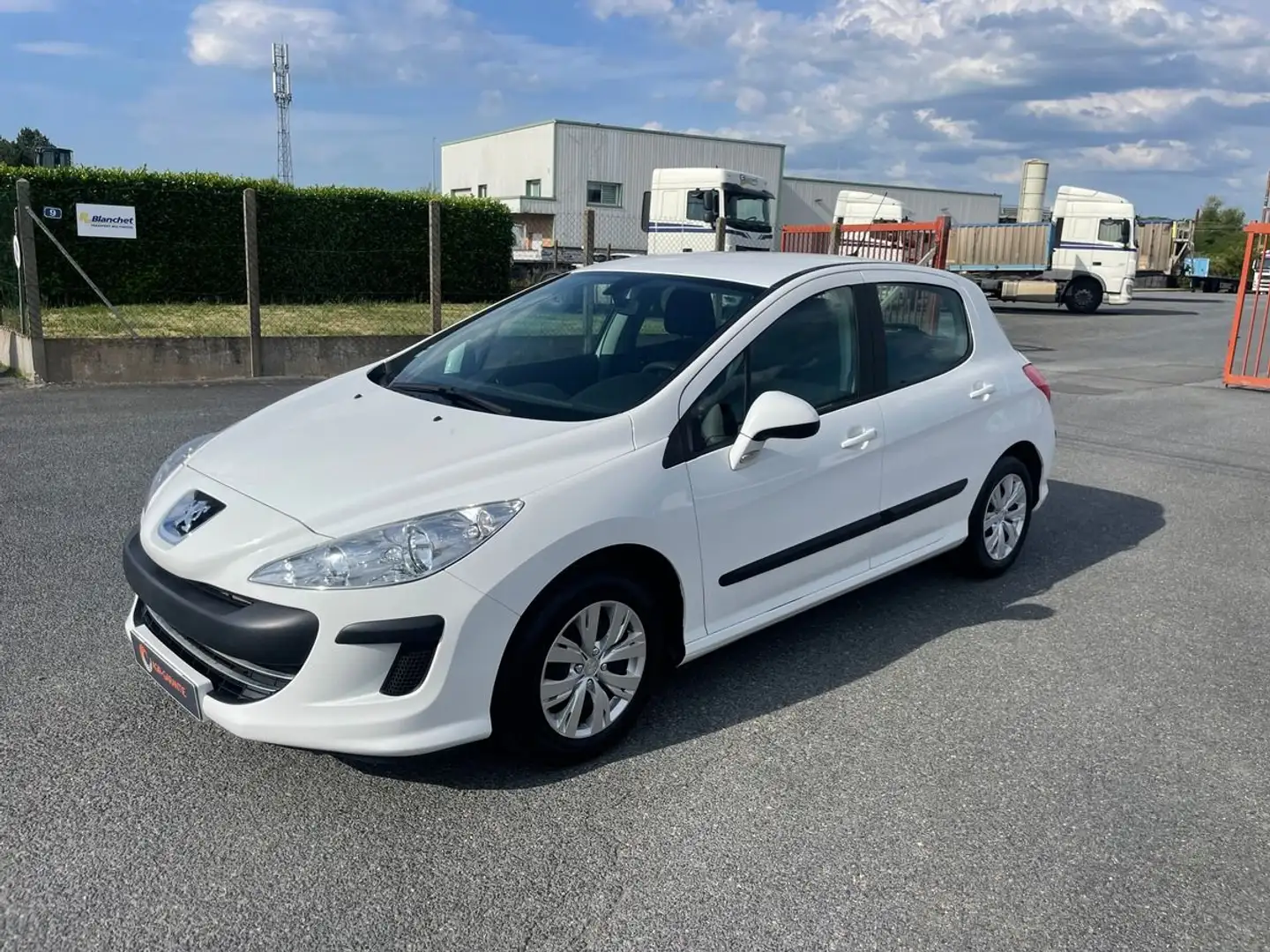 Peugeot 308 1.4 vti 100 cv confort garantie 12 mois ct ok Blanc - 1