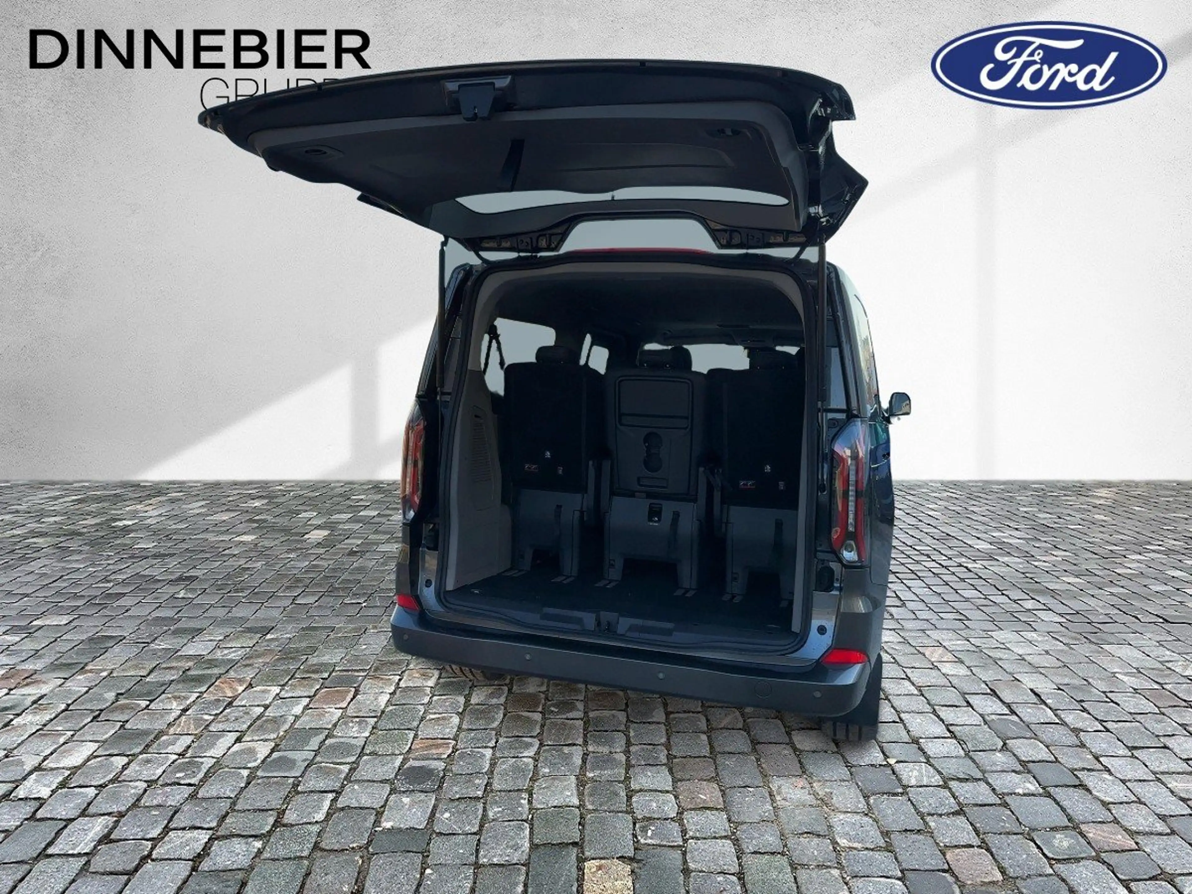 Ford Tourneo Custom 320 L2 Titanium X 125 kW — photo 5