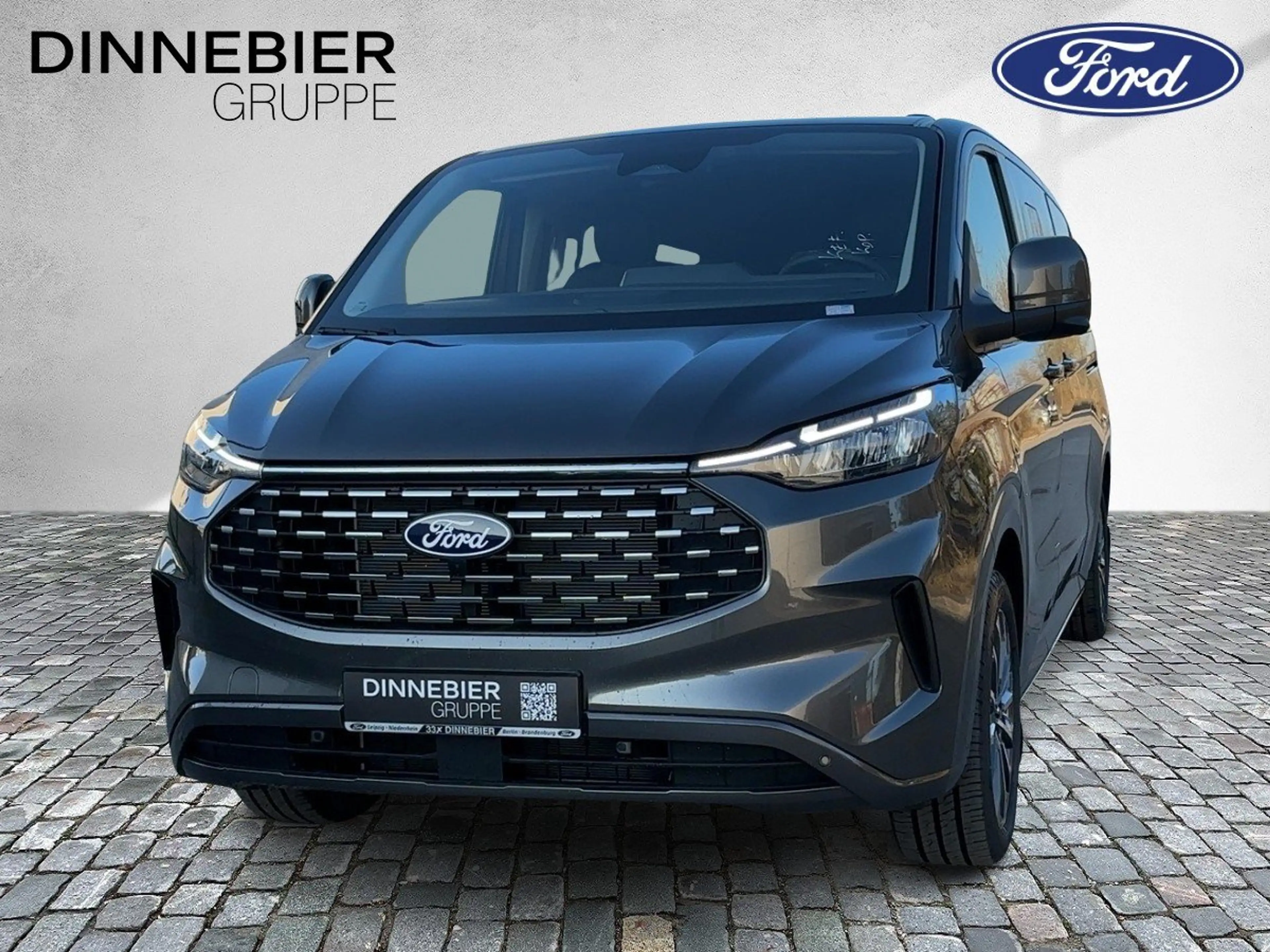 Ford Tourneo Custom 320 L2 Titanium X 125 kW — photo 2