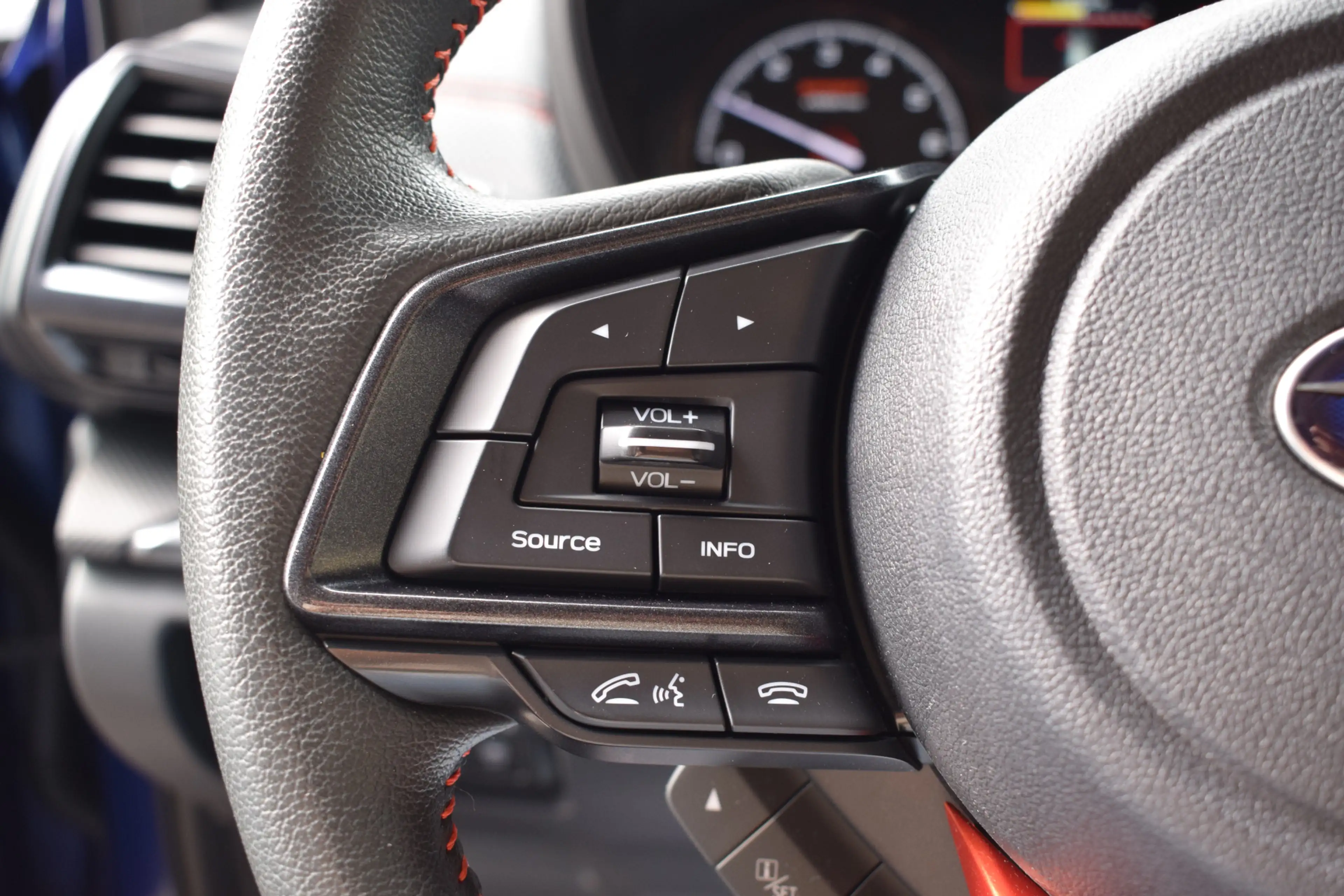 Subaru Forester 2.0i e-BOXER Sport AWD - Eyesight - All season ban — photo 25