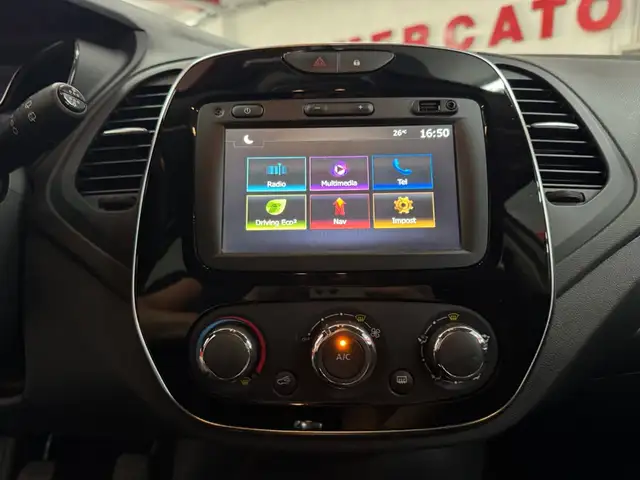 Renault Captur view 14