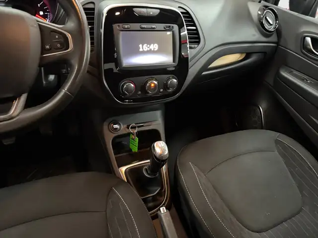 Renault Captur view 10