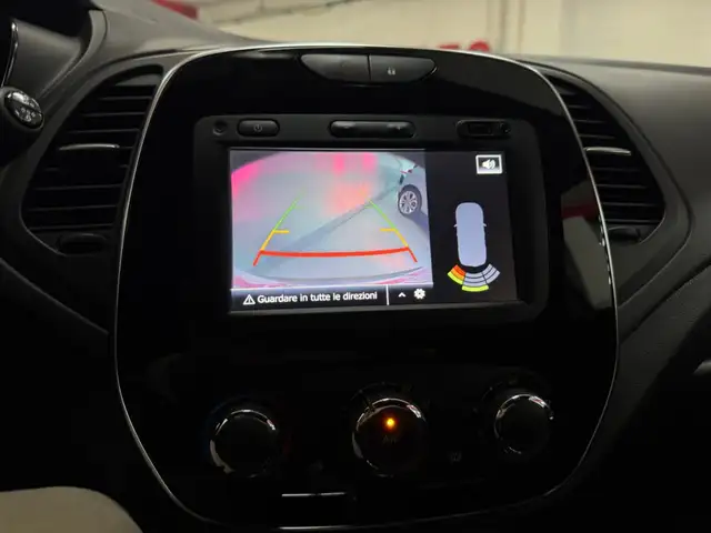 Renault Captur view 18