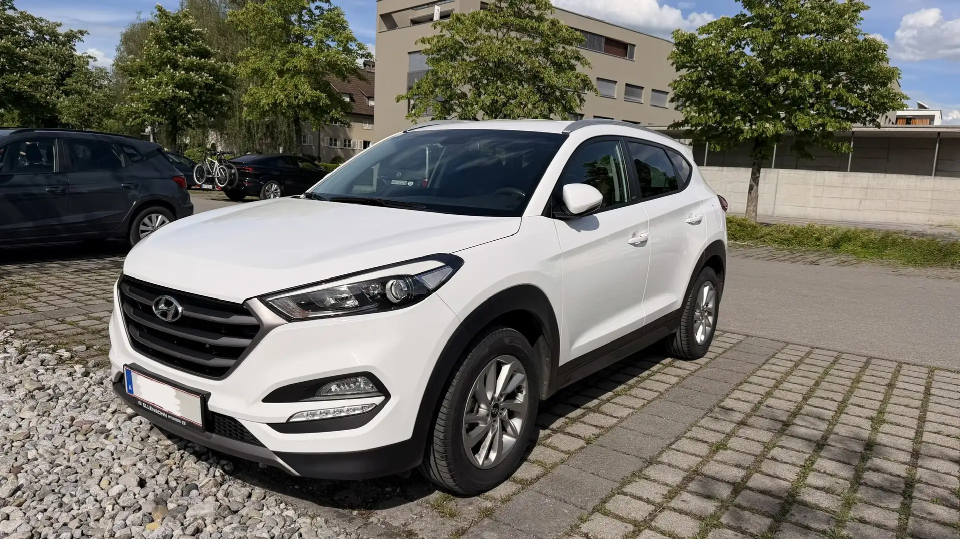 Hyundai TUCSON 2,0 CRDI 4WD Go Aut. - 1