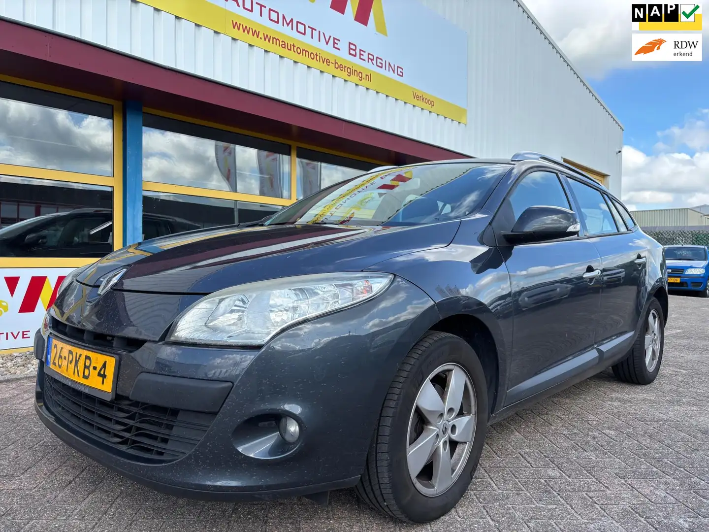 Renault Megane Estate 1.6 Dynamique APK T/M 19-7-2026 Grijs - 1
