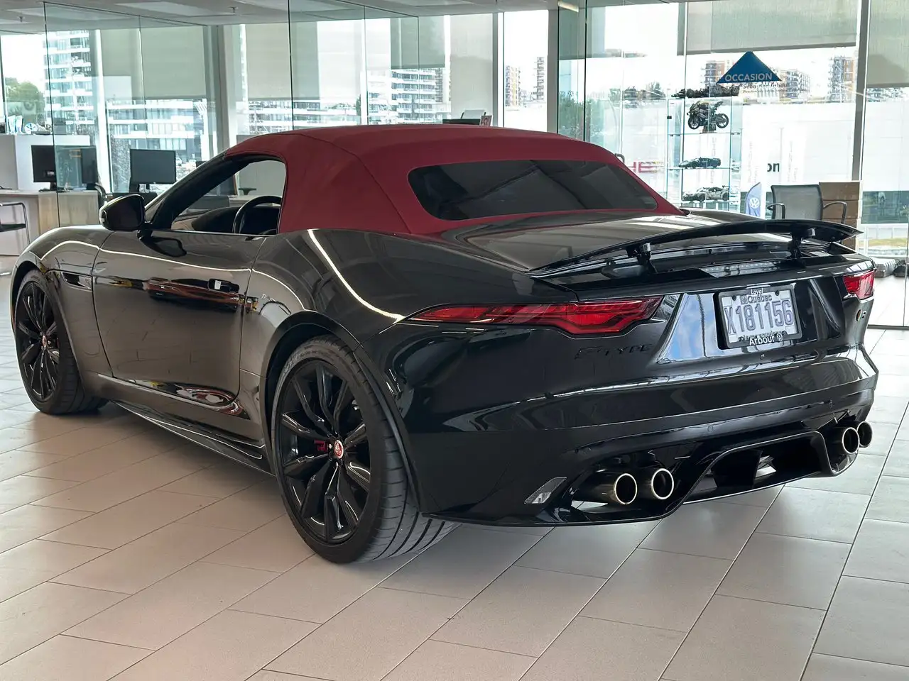 Jaguar F-Type снимка Jaguar F-Type