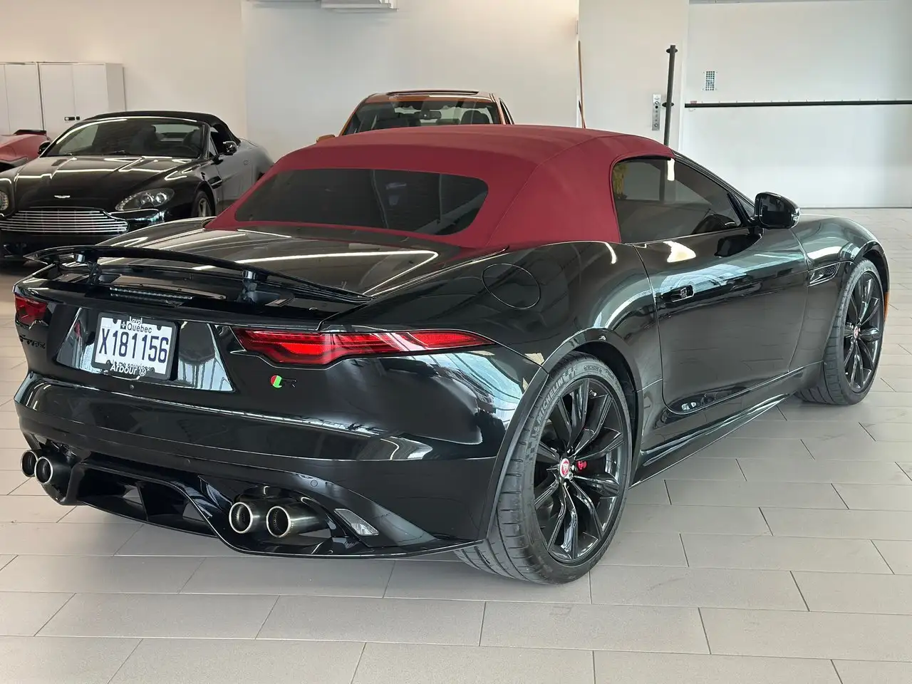 Jaguar F-Type снимка Jaguar F-Type