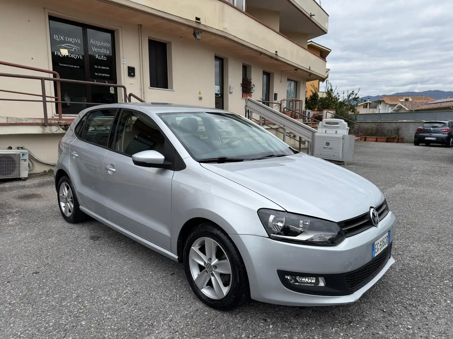 Volkswagen Polo Polo V 2009 5p 1.2 tdi Comfortline Argento - 1